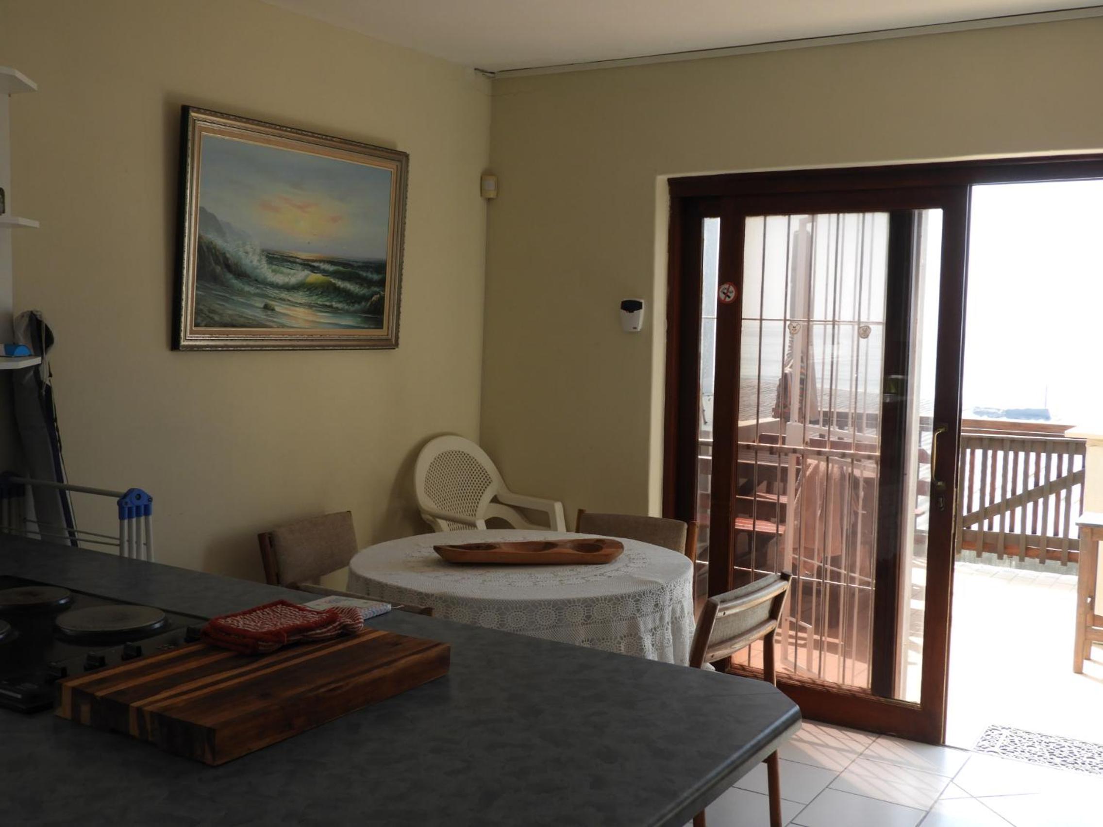 Two-Bedroom Apartment - Photo 6