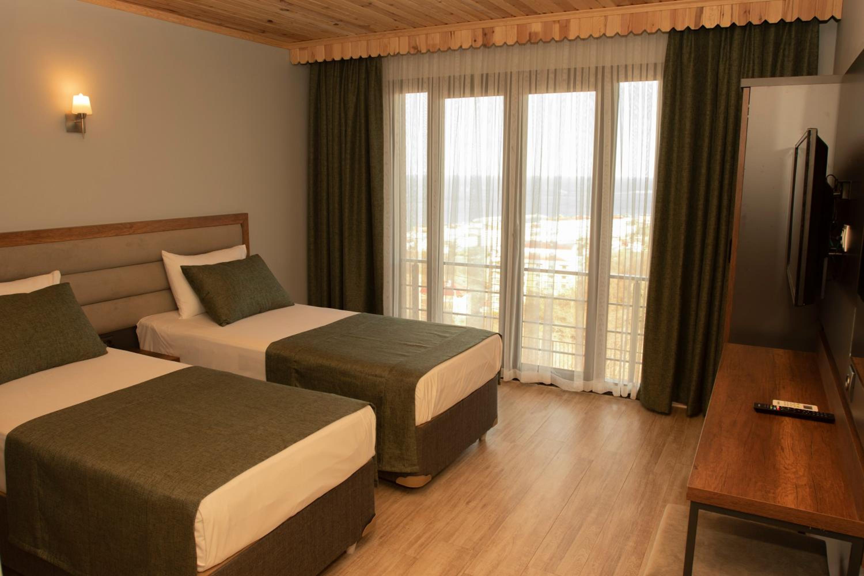 Two-Bedroom Villa with Sea View - Photo 7