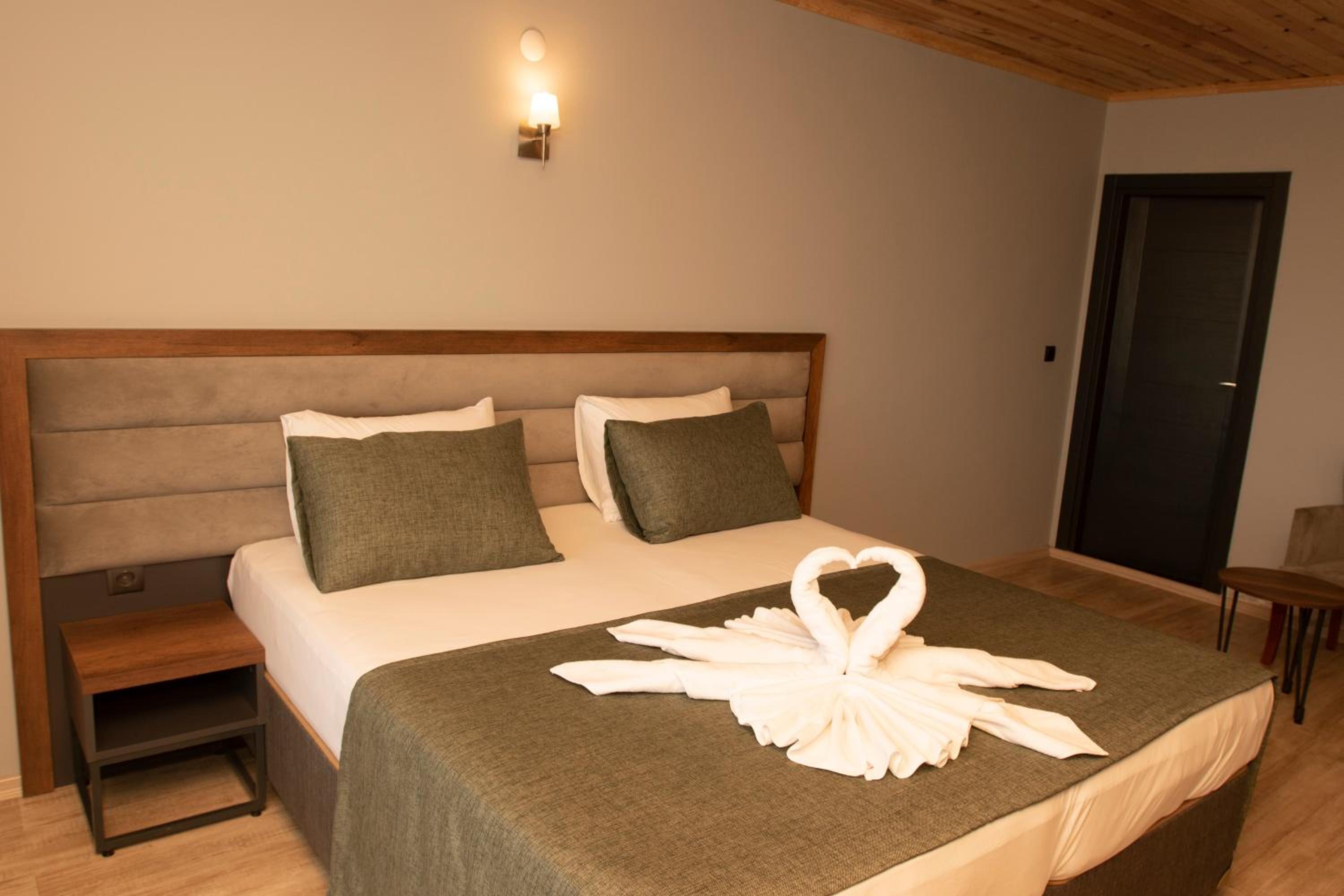Two-Bedroom Villa with Sea View - Photo 9