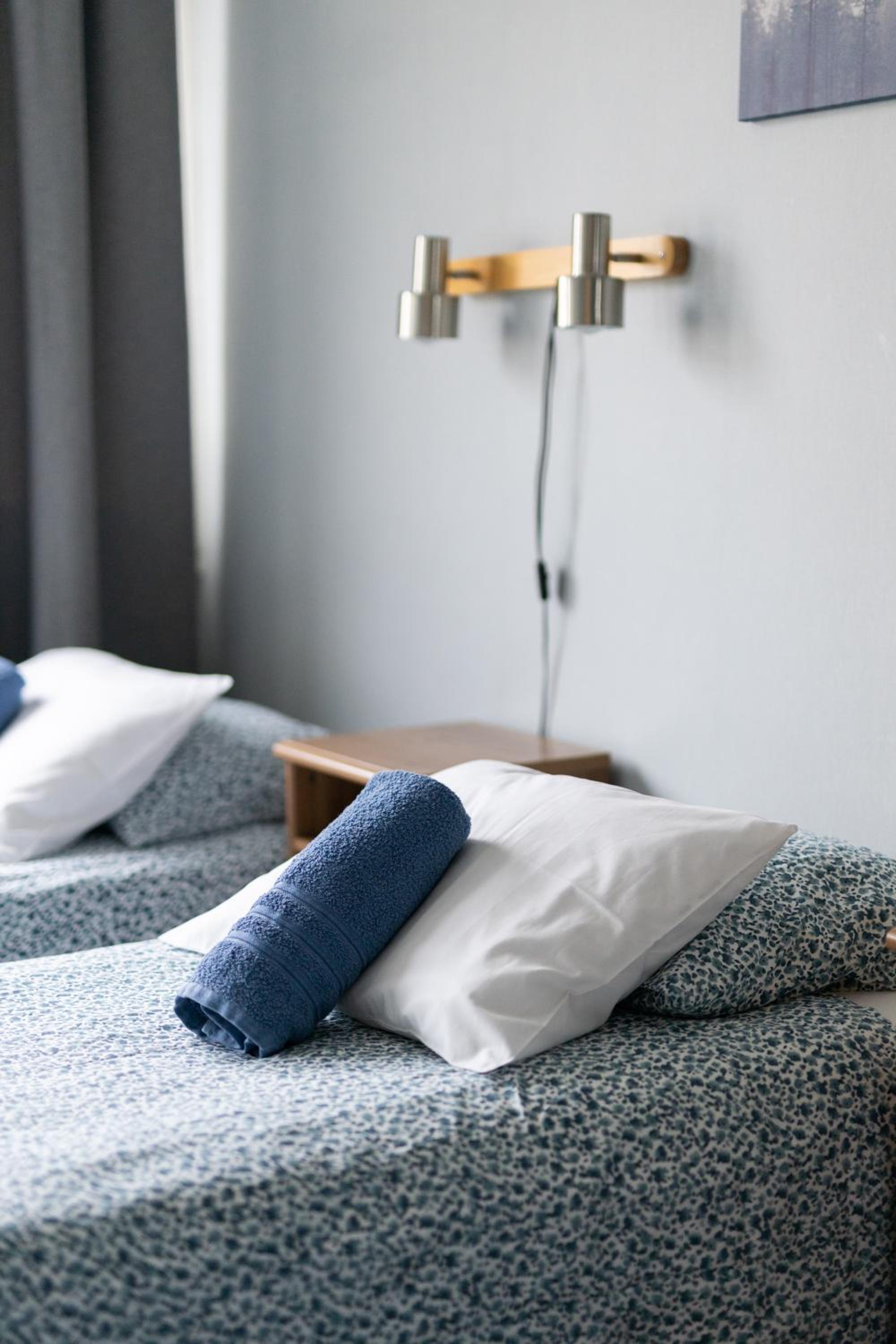 Private Quadruple Room with Shared Bathroom photo 1