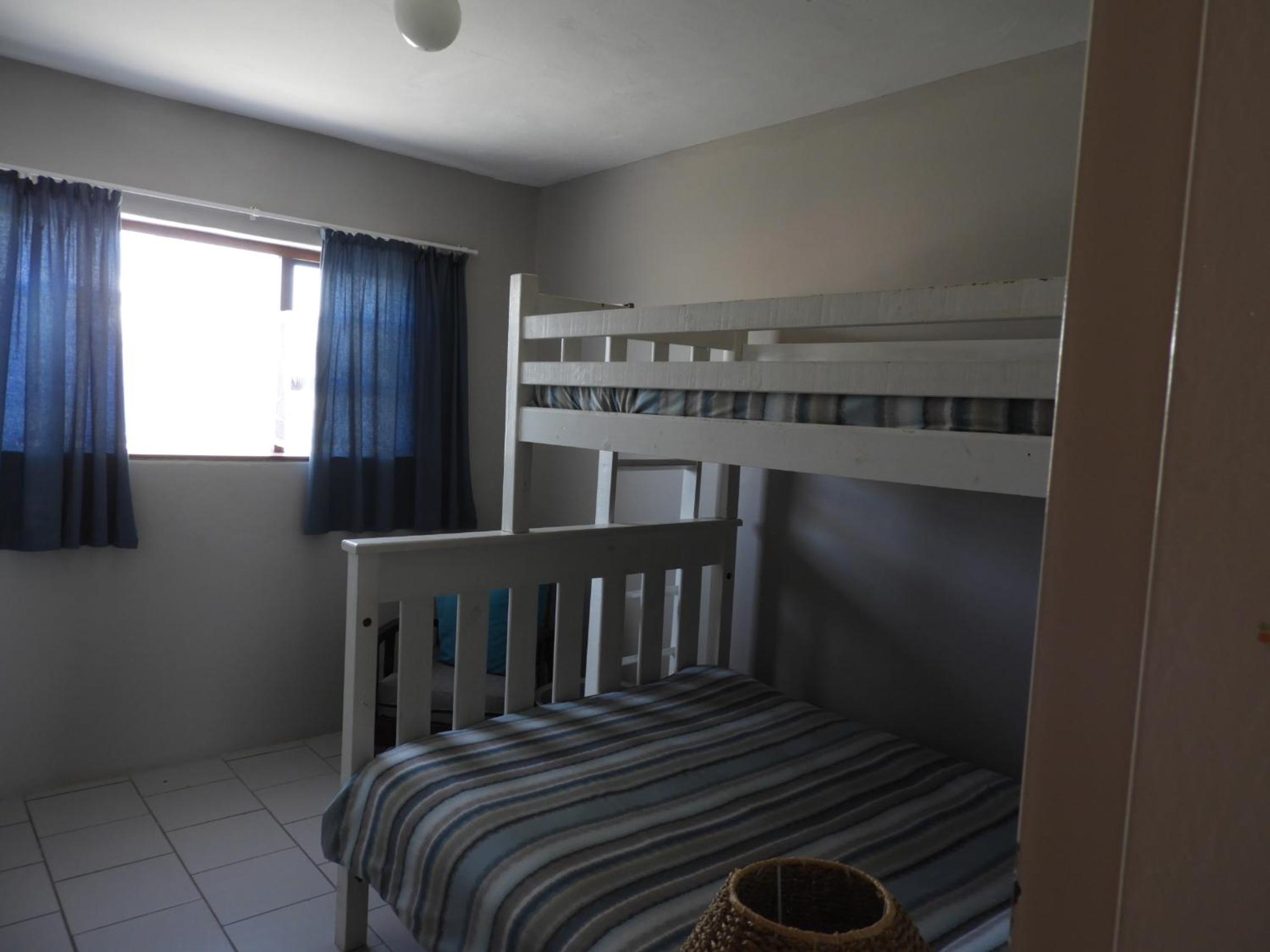 Two-Bedroom Apartment - Photo 14