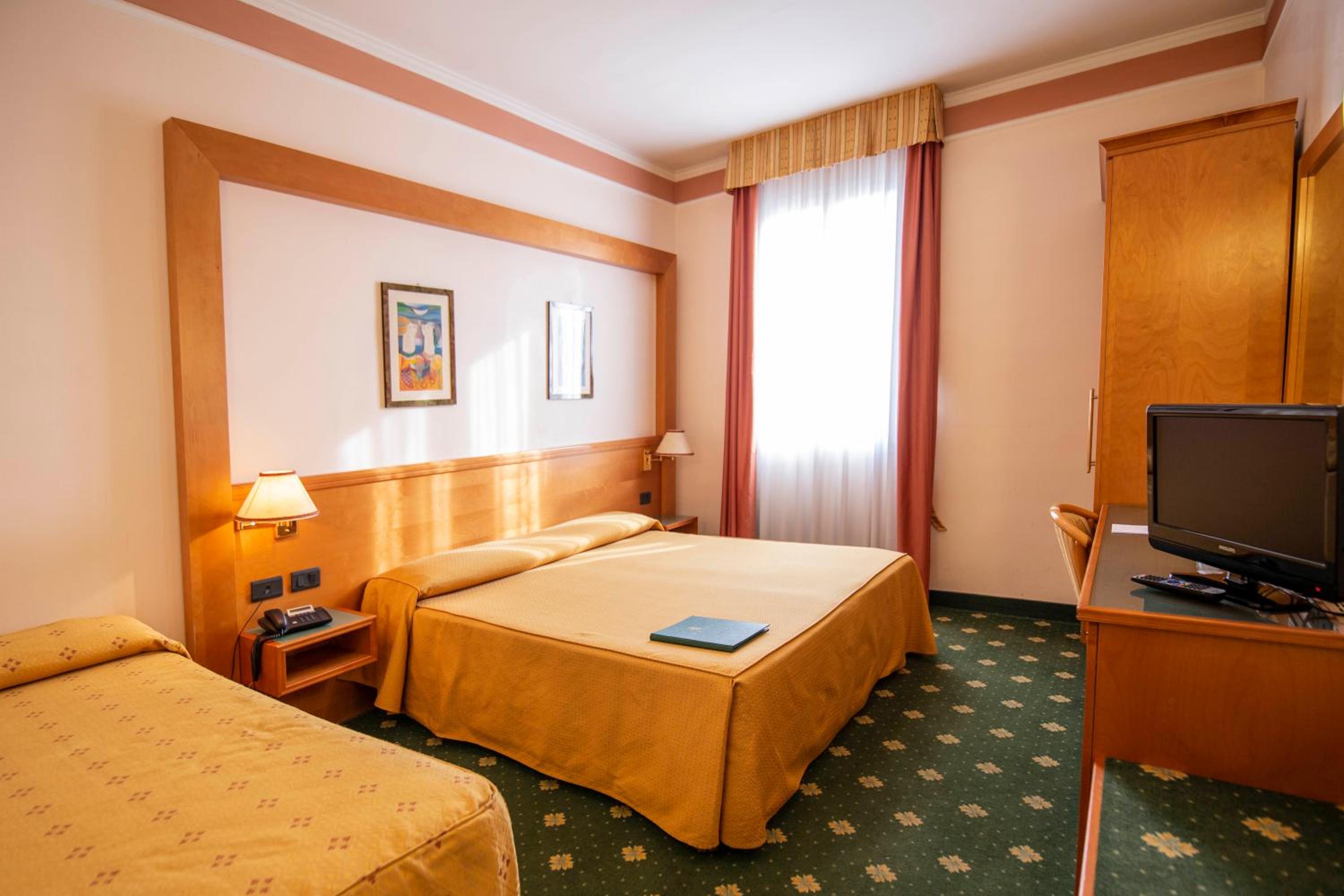 Triple Room photo 1