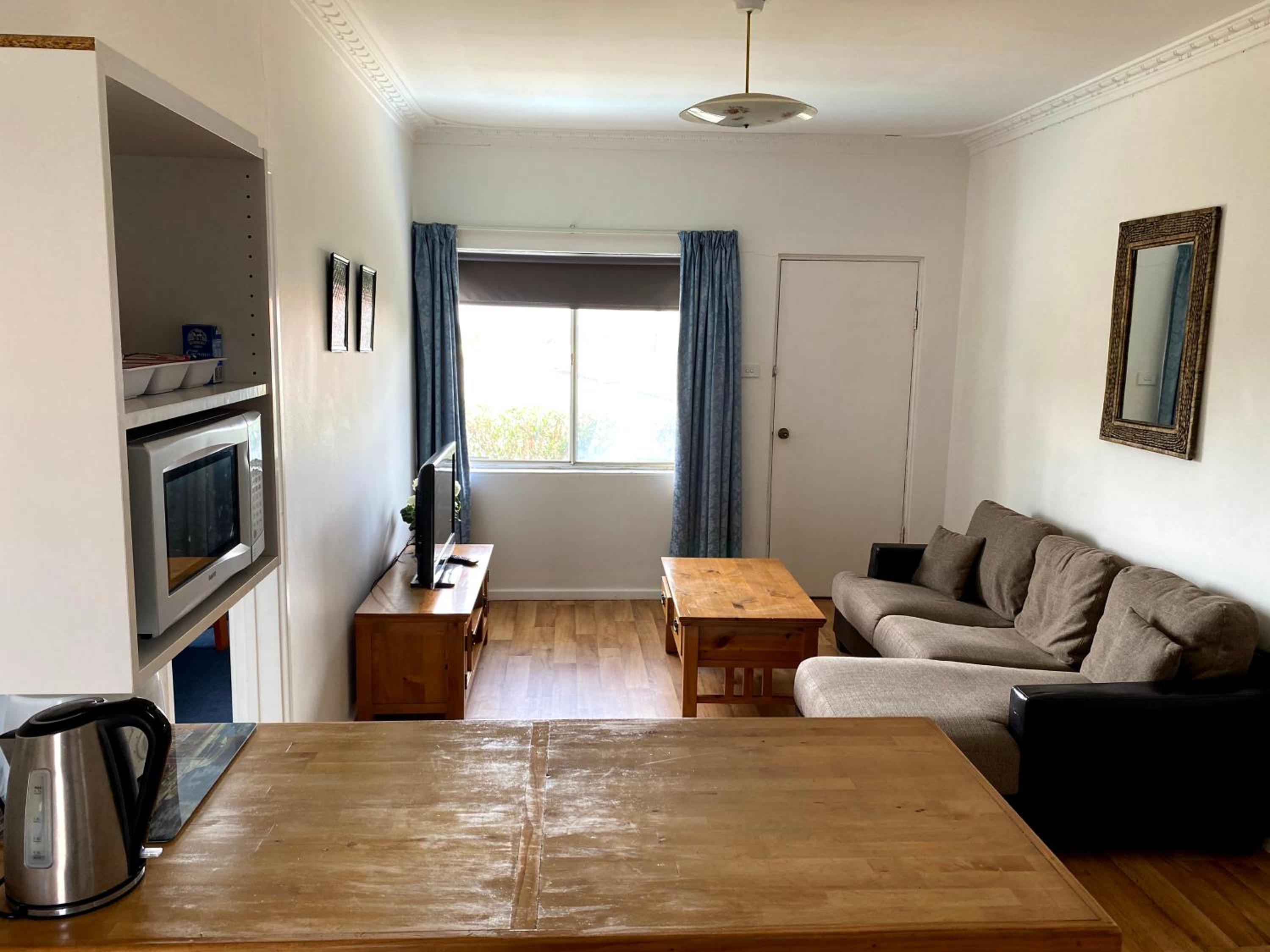 Waldeck Heights Unit 2 photo 1