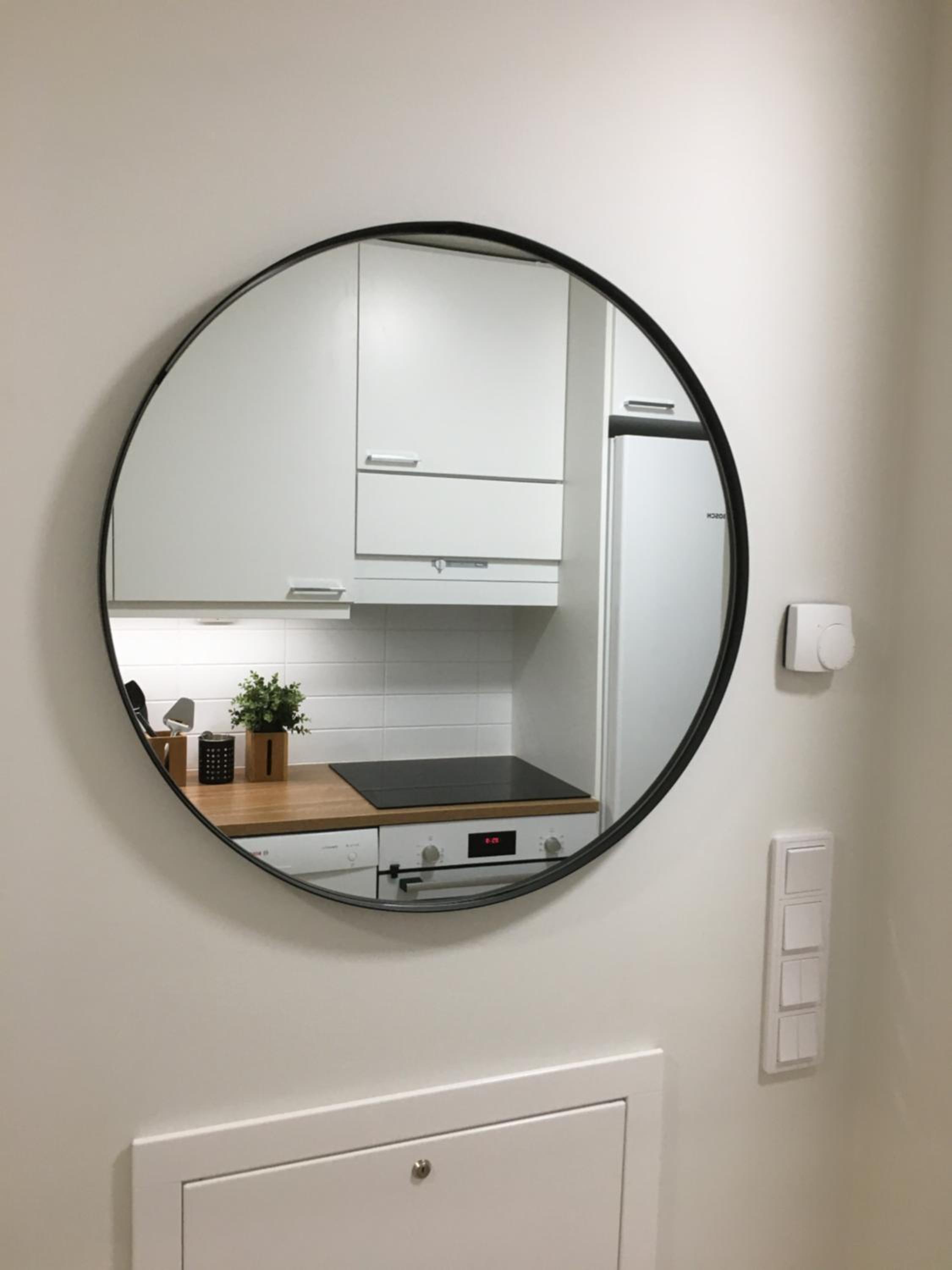 One-Bedroom Apartment - Photo 2