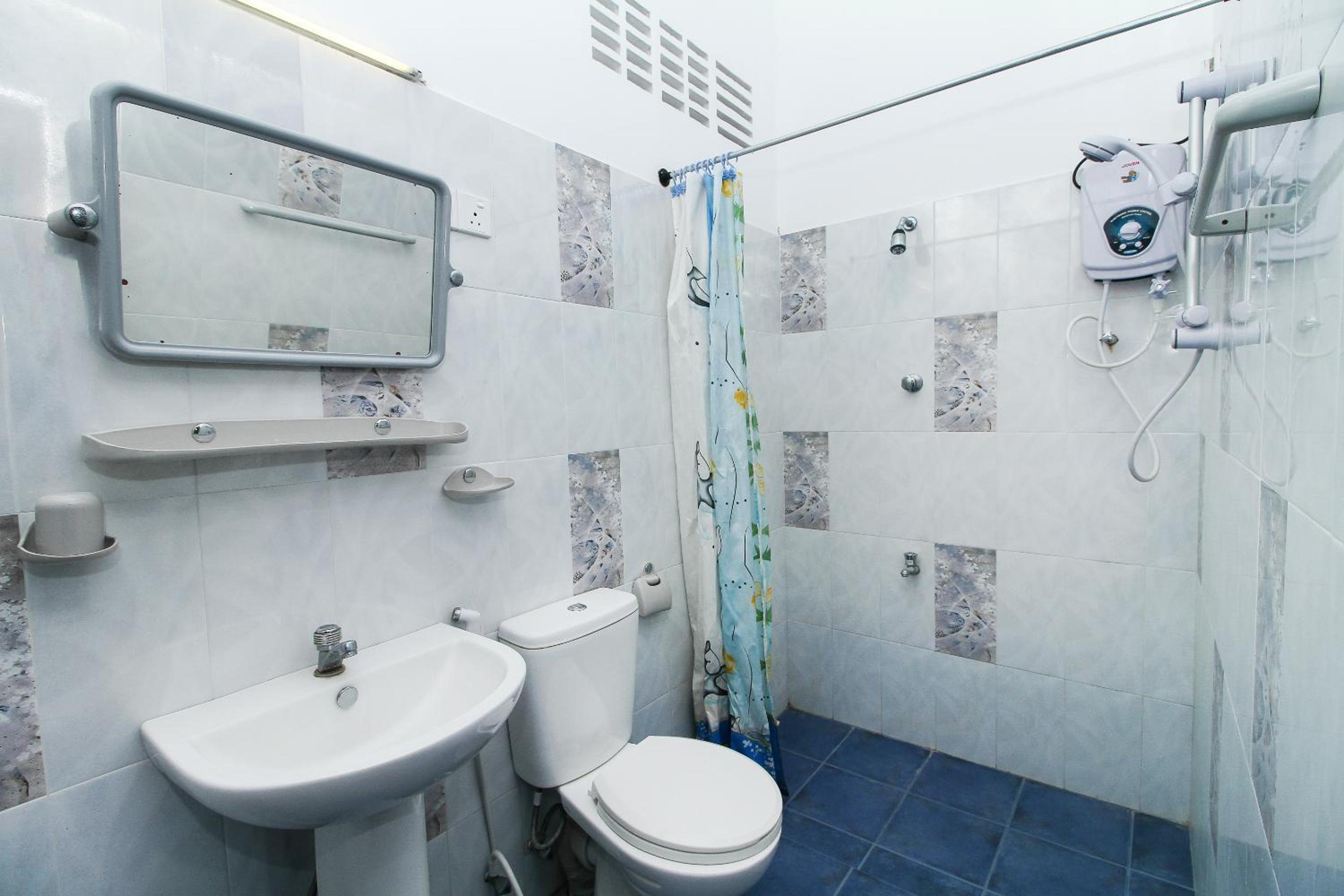 Standard Triple Room photo 2