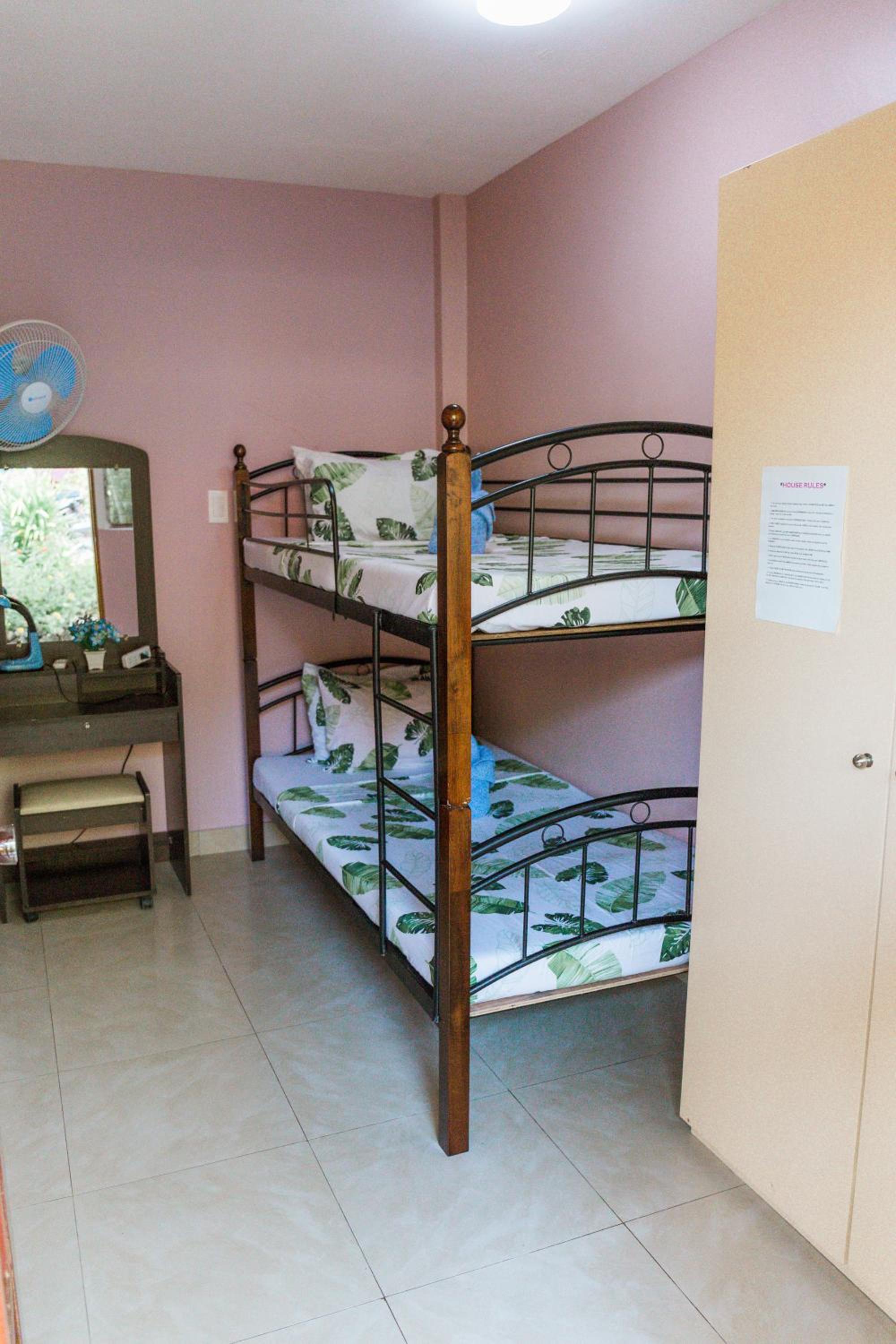 Budget Double Room photo 1