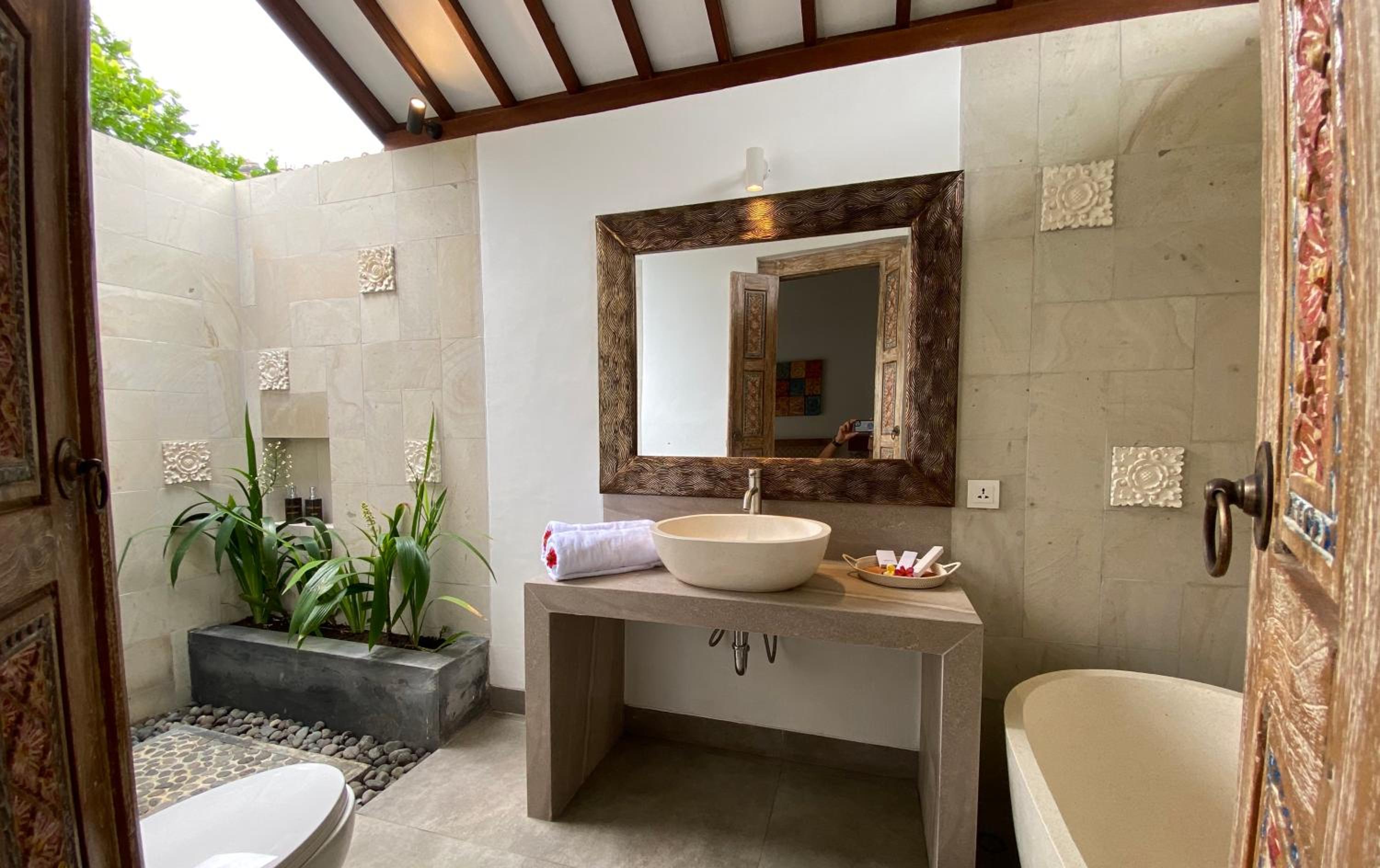 Junior Suite with Terrace - Photo 8