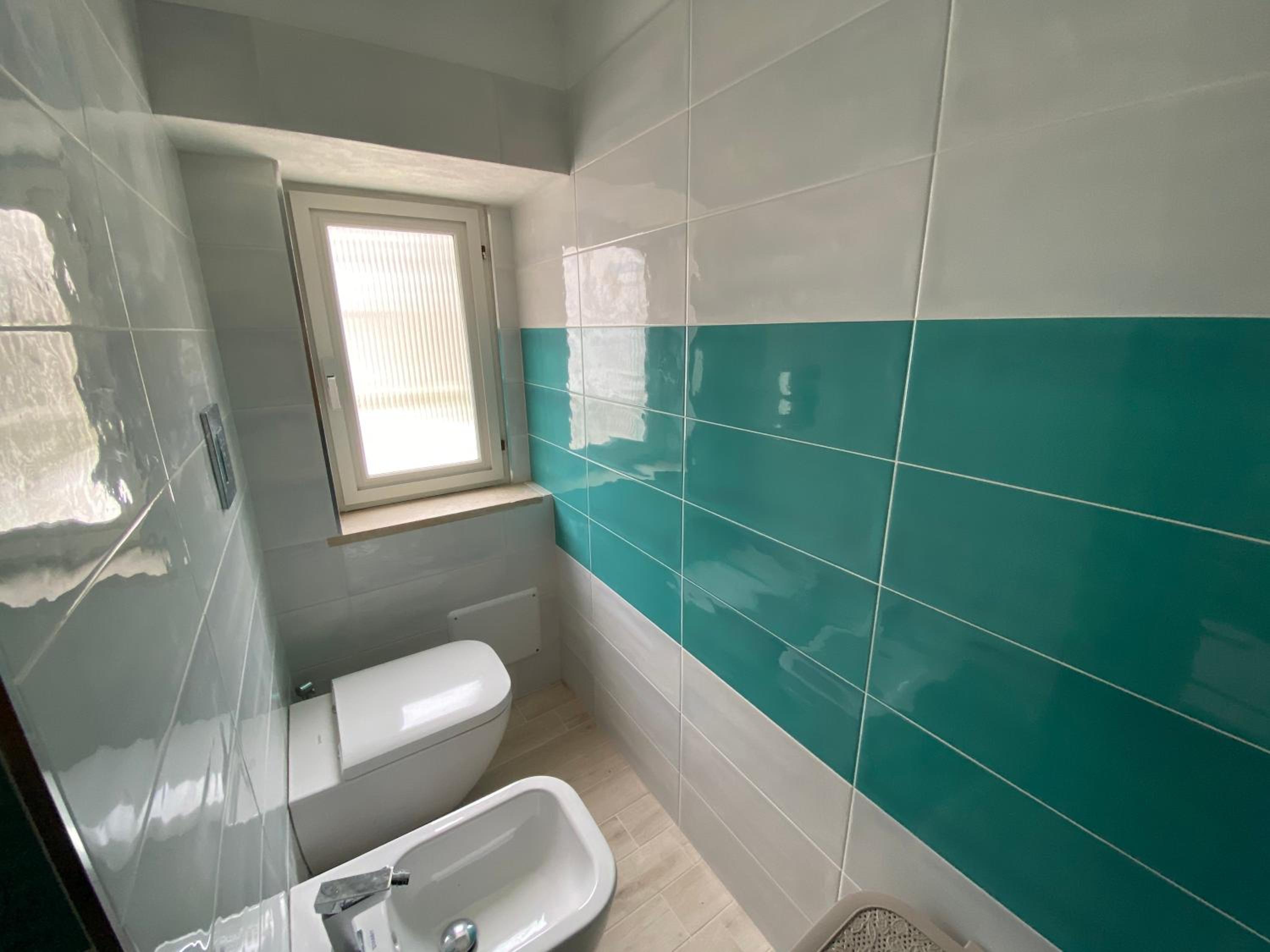 Apartment with Sea View - Photo 8