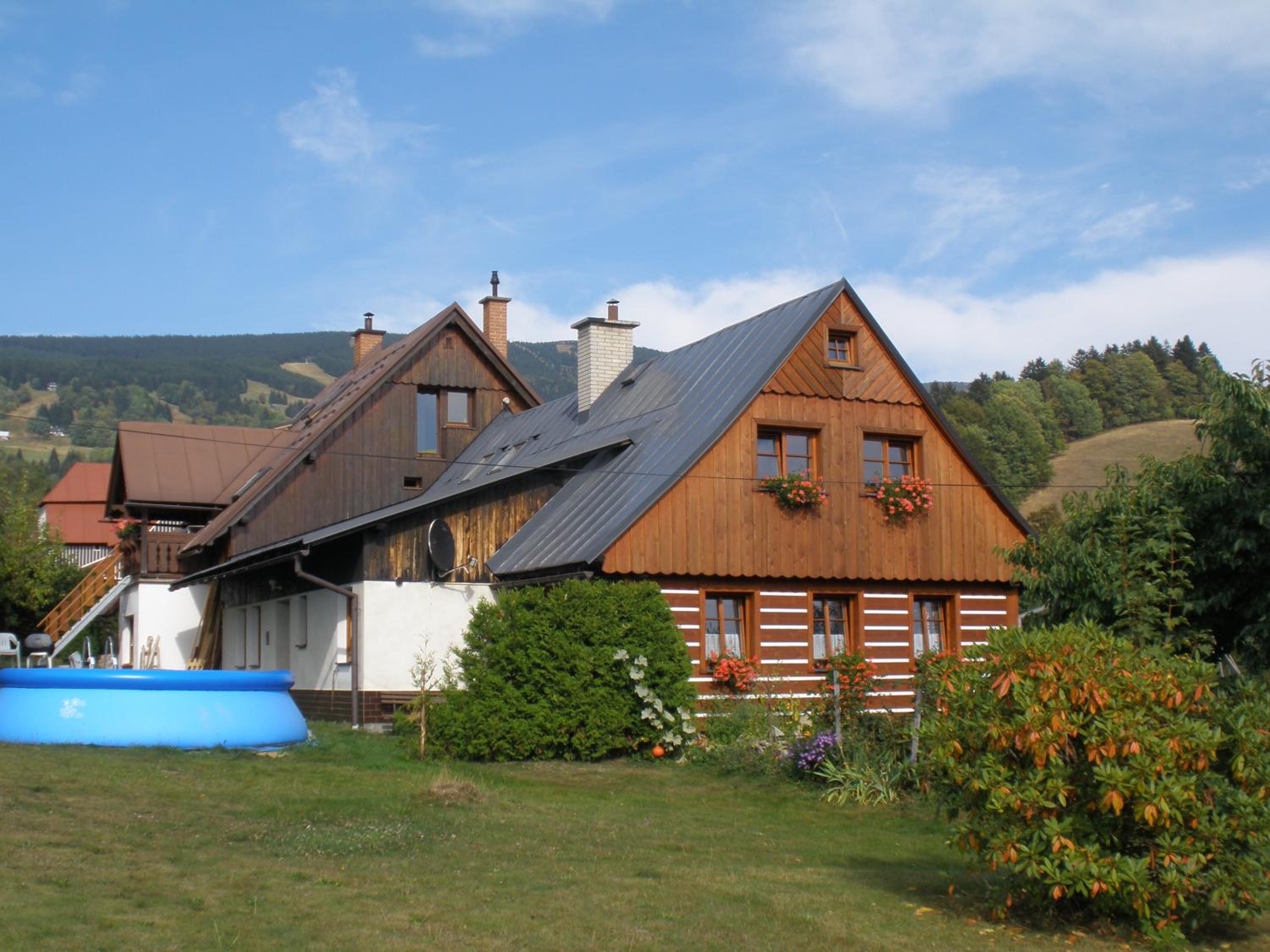 Three-Bedroom Chalet photo 2