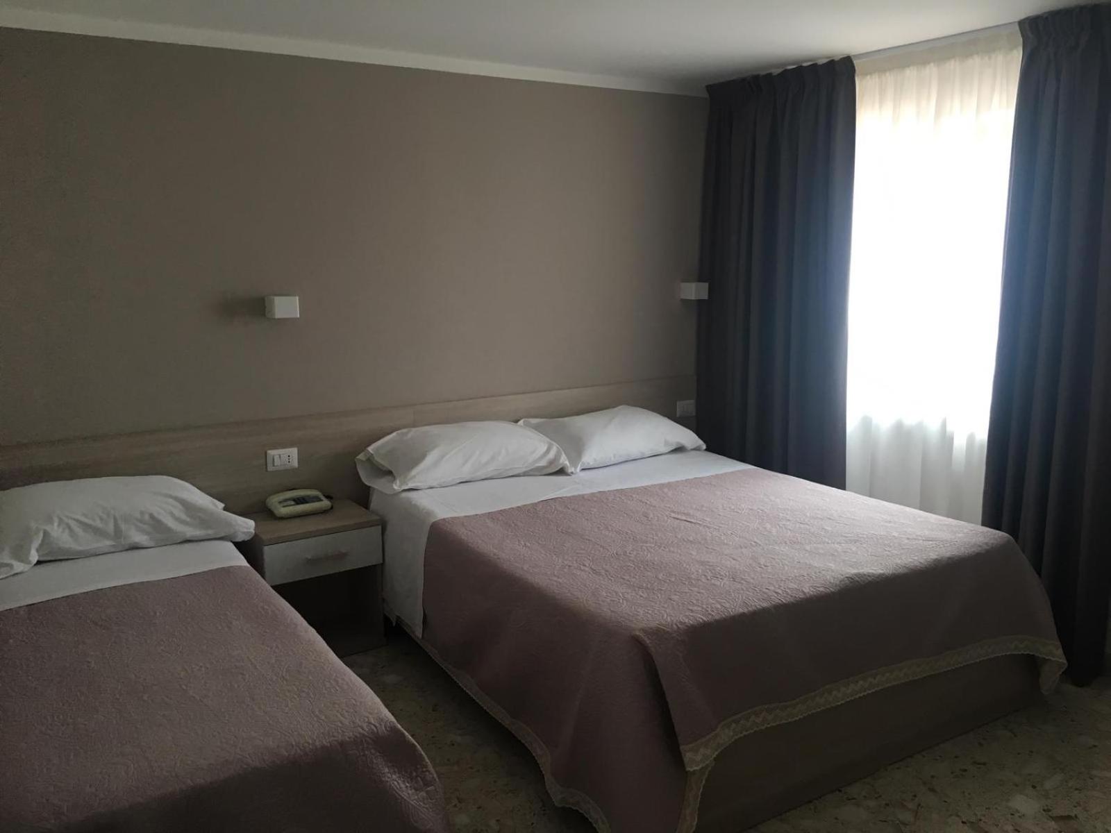 Budget Triple Room photo 1