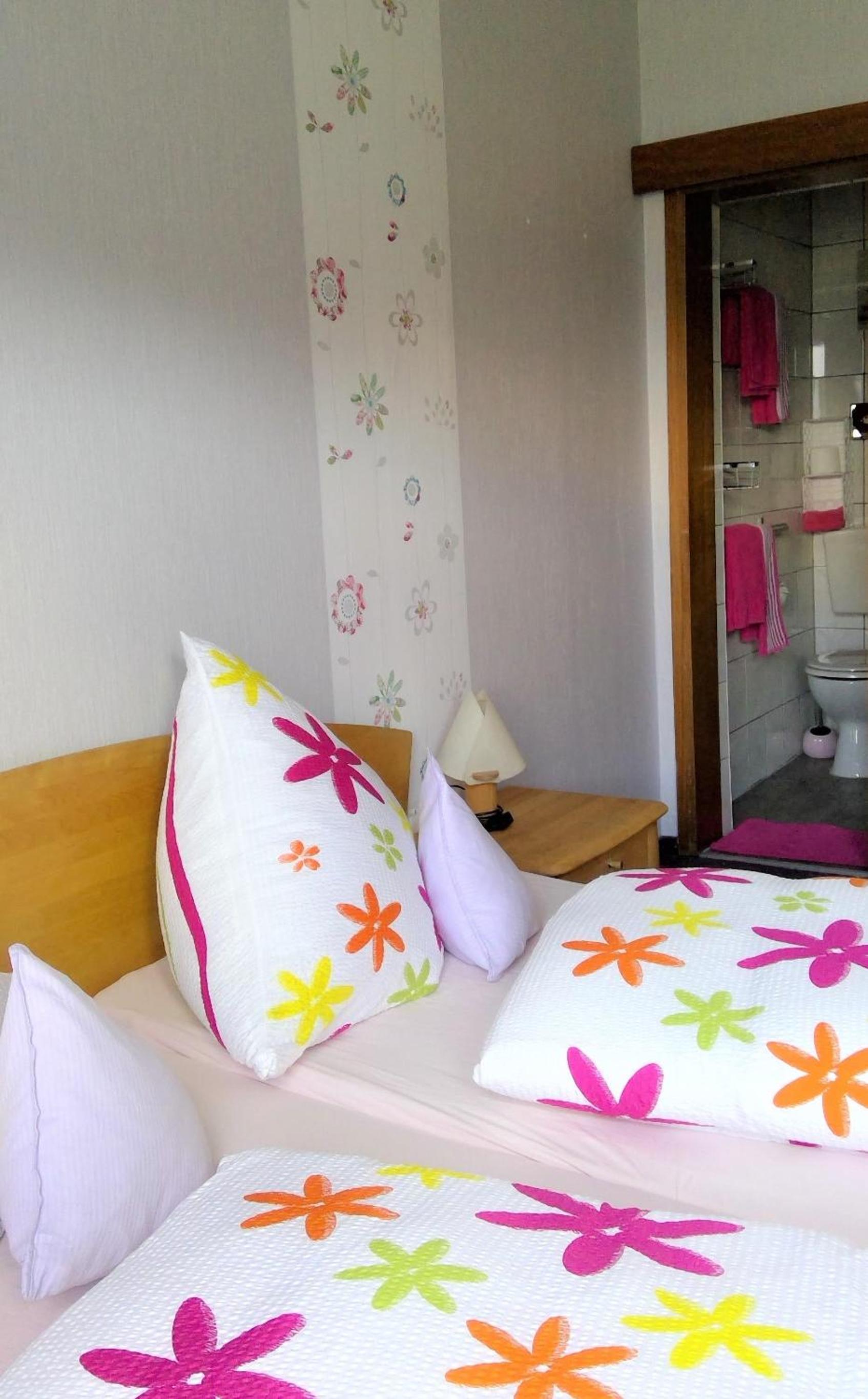 Double Room - Photo 2