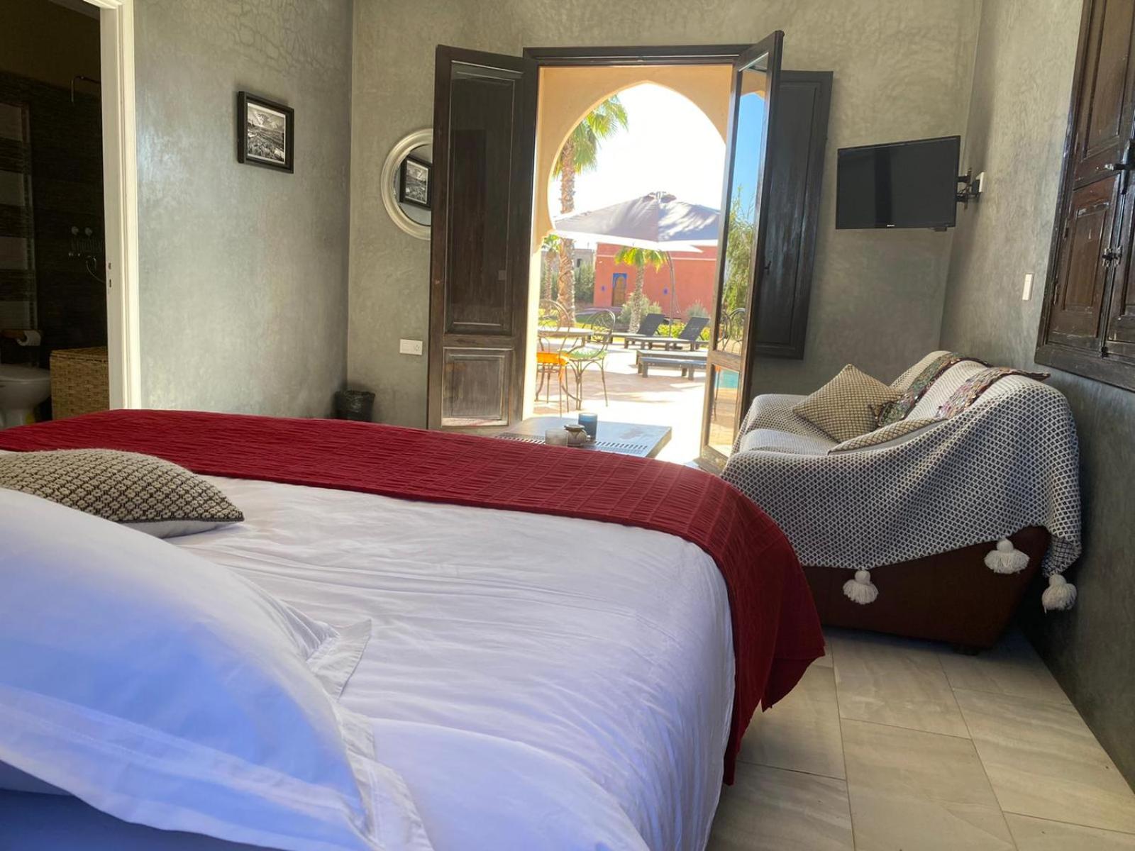 Villa with Private Pool photo 3