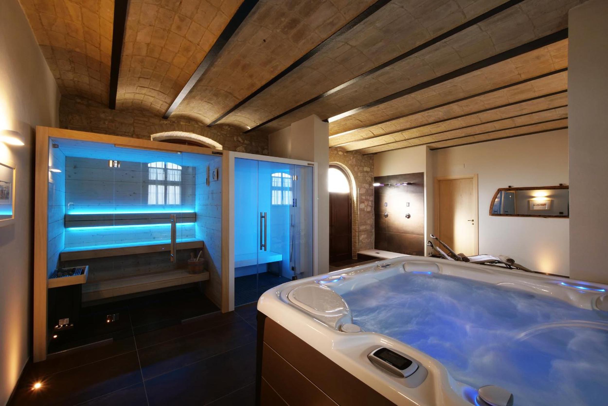 Double Room With Spa Access photo 2