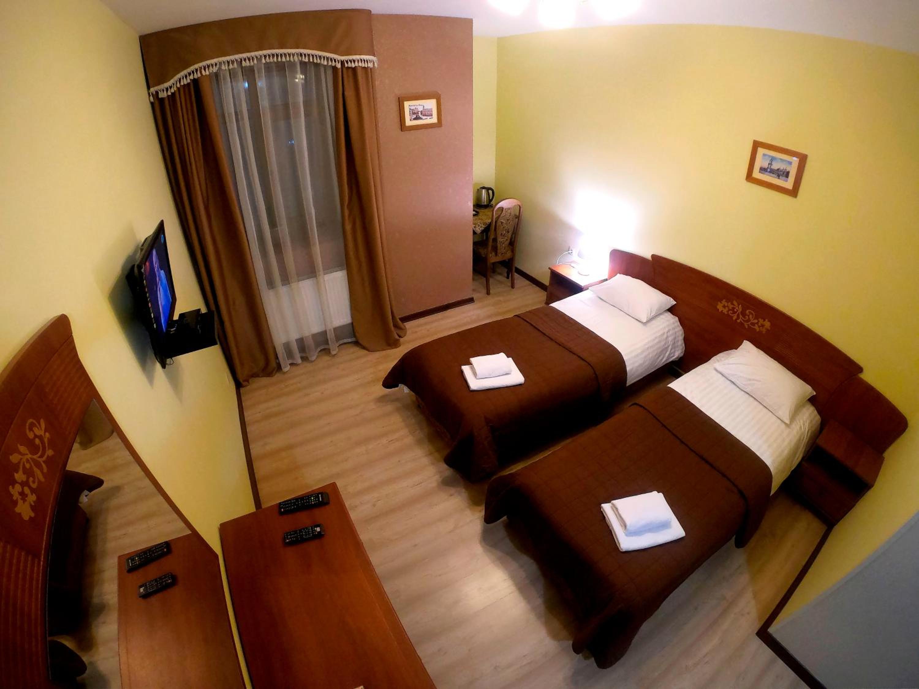 Classic Twin Room