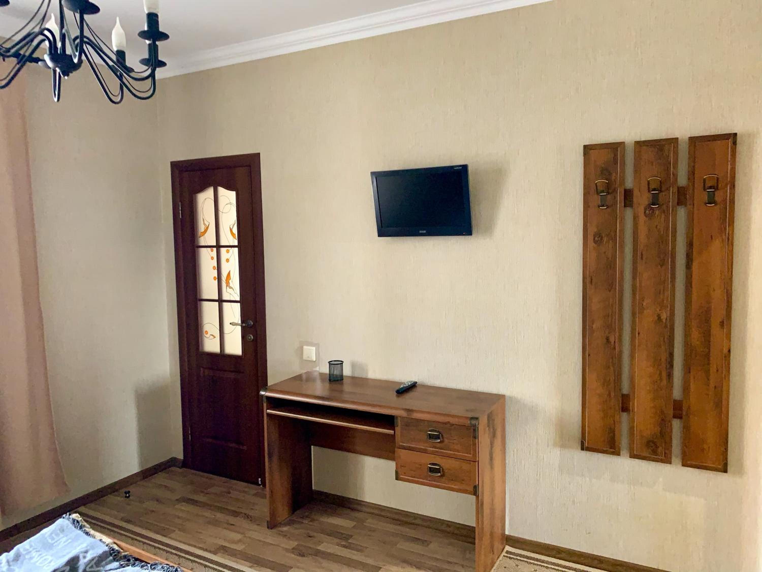 Deluxe Double Room with Bath photo 1