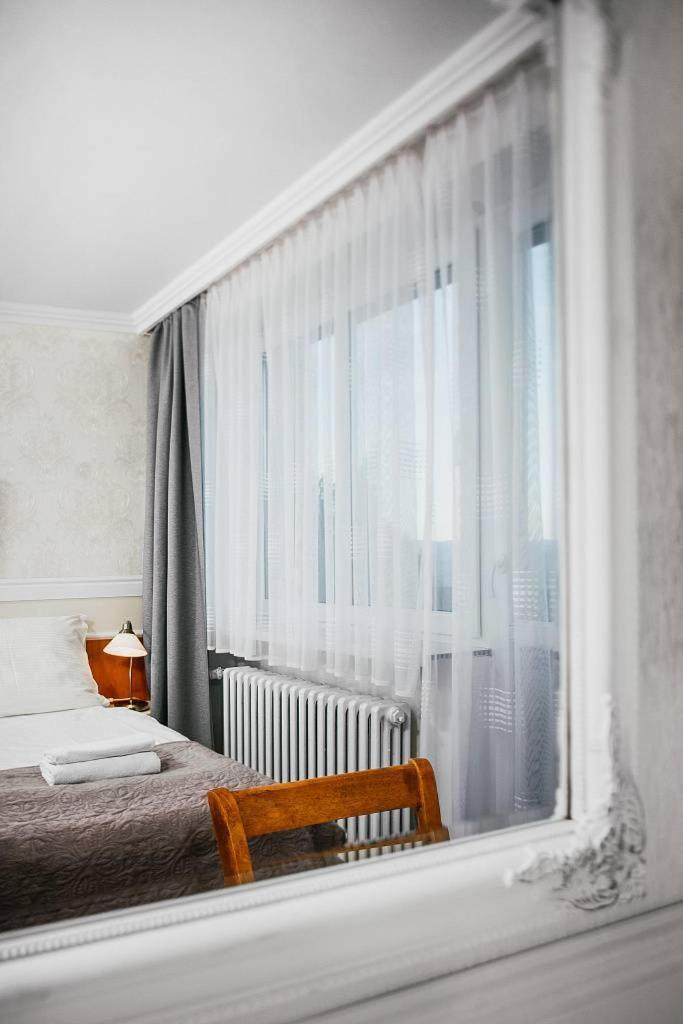 Double Room with Balcony - Photo 1