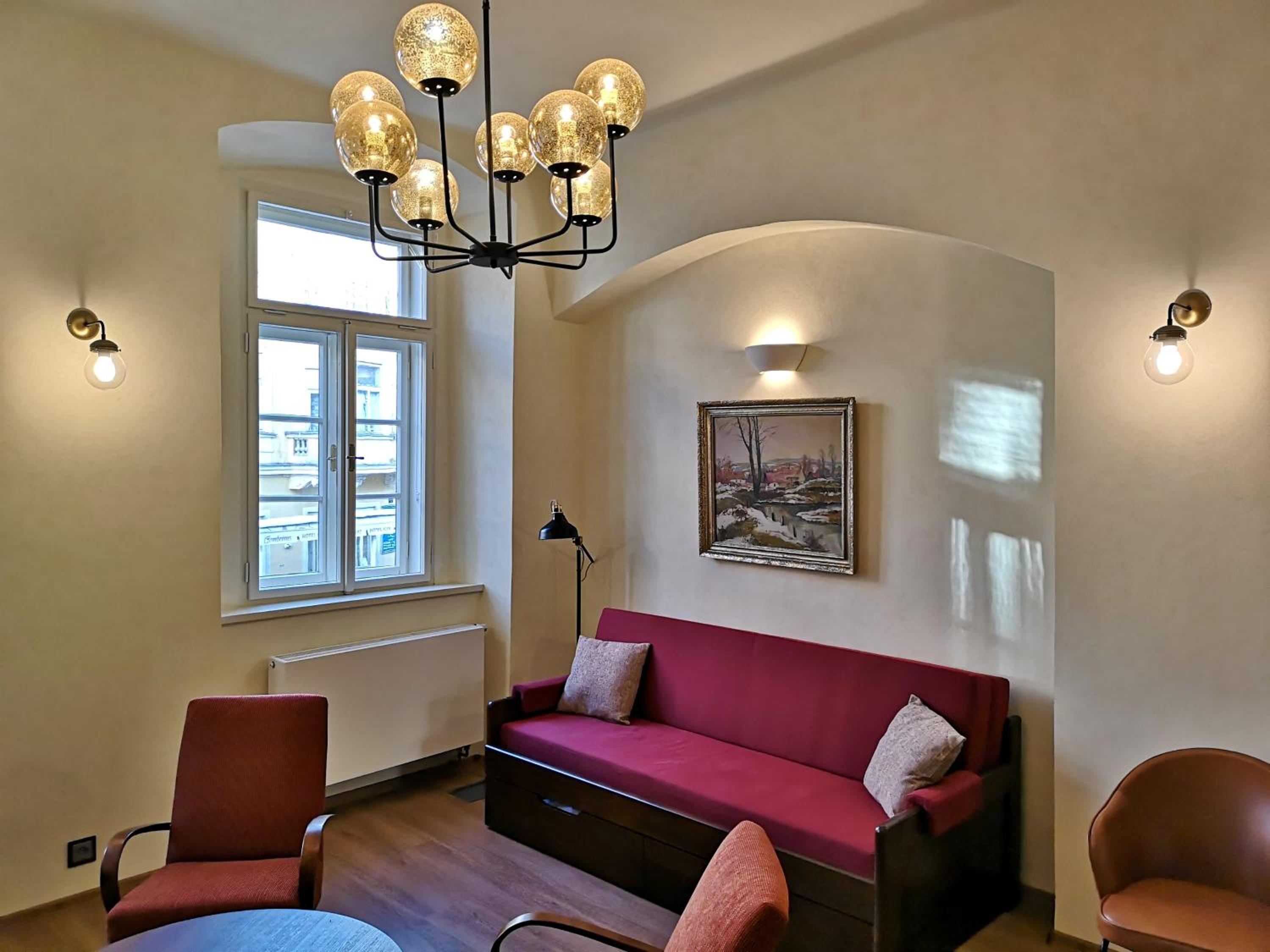 Apartment photo 1