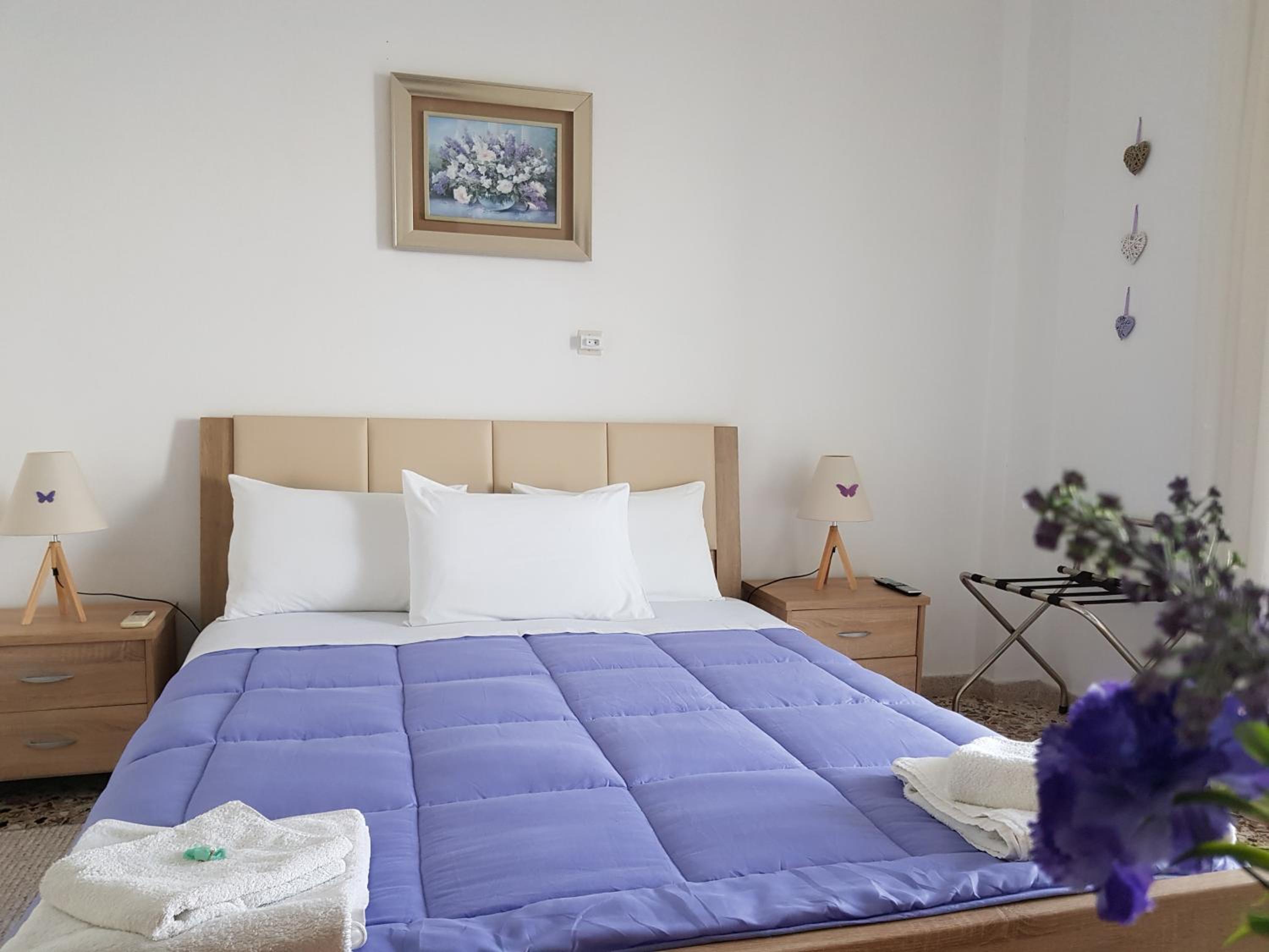Two-Bedroom Apartment with Balcony and Sea View photo 2