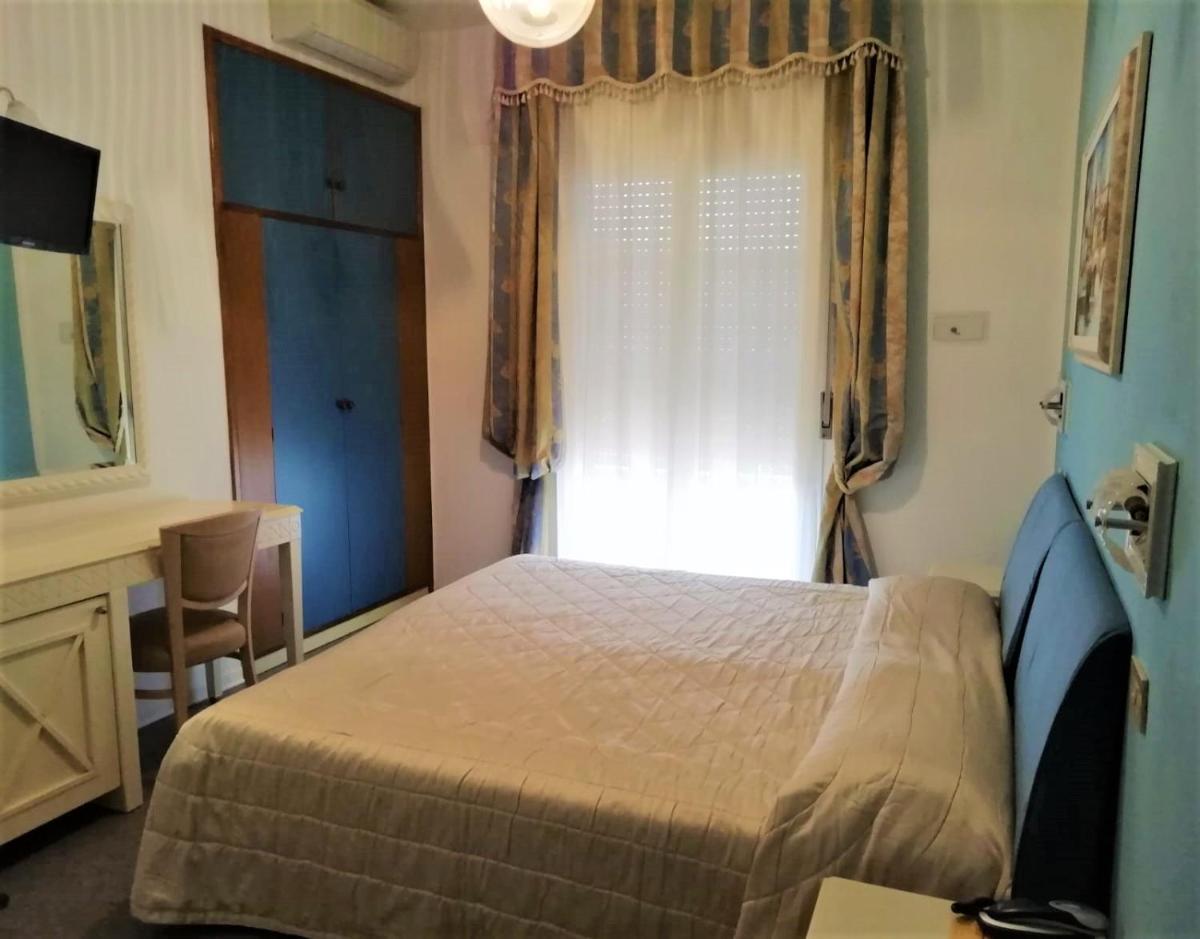 Superior Double Room - Photo 1
