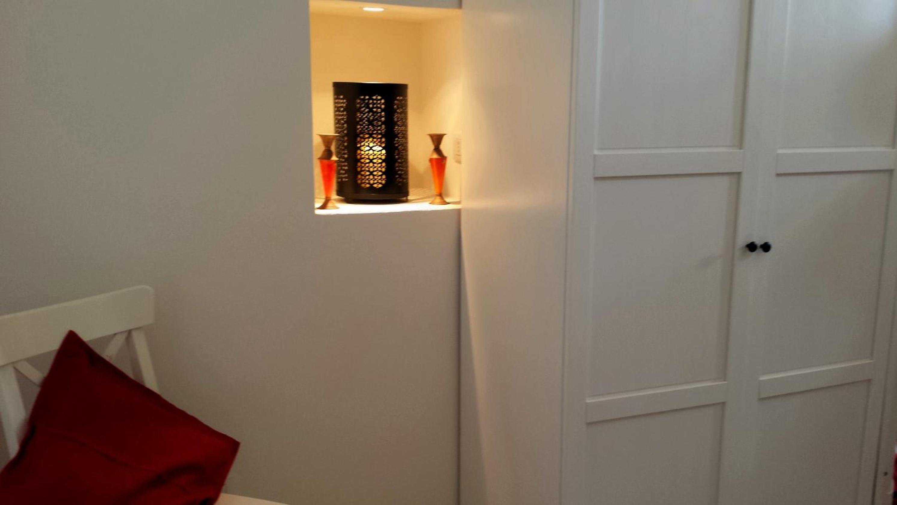 One-Bedroom House photo 1