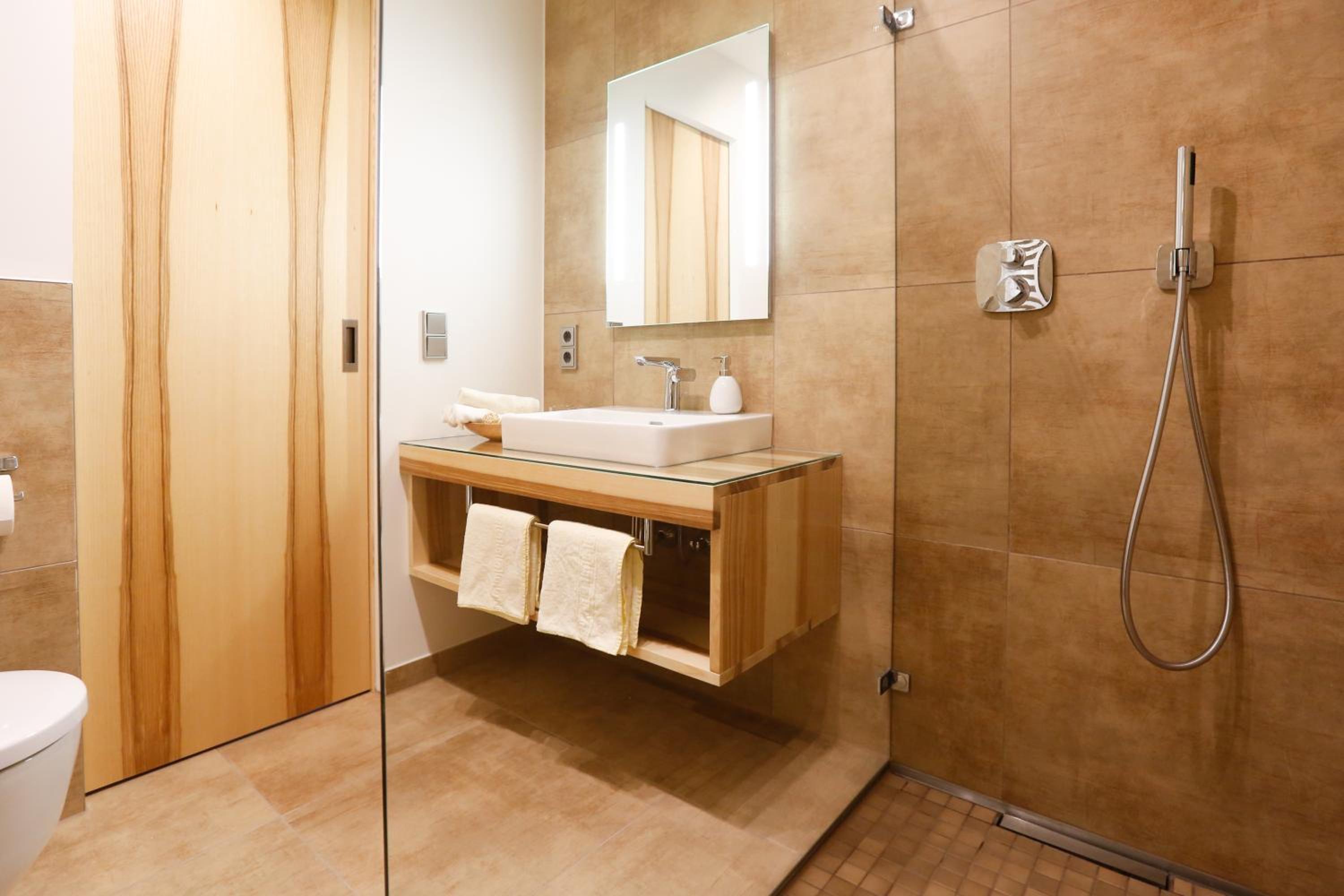 Double Room - Photo 2