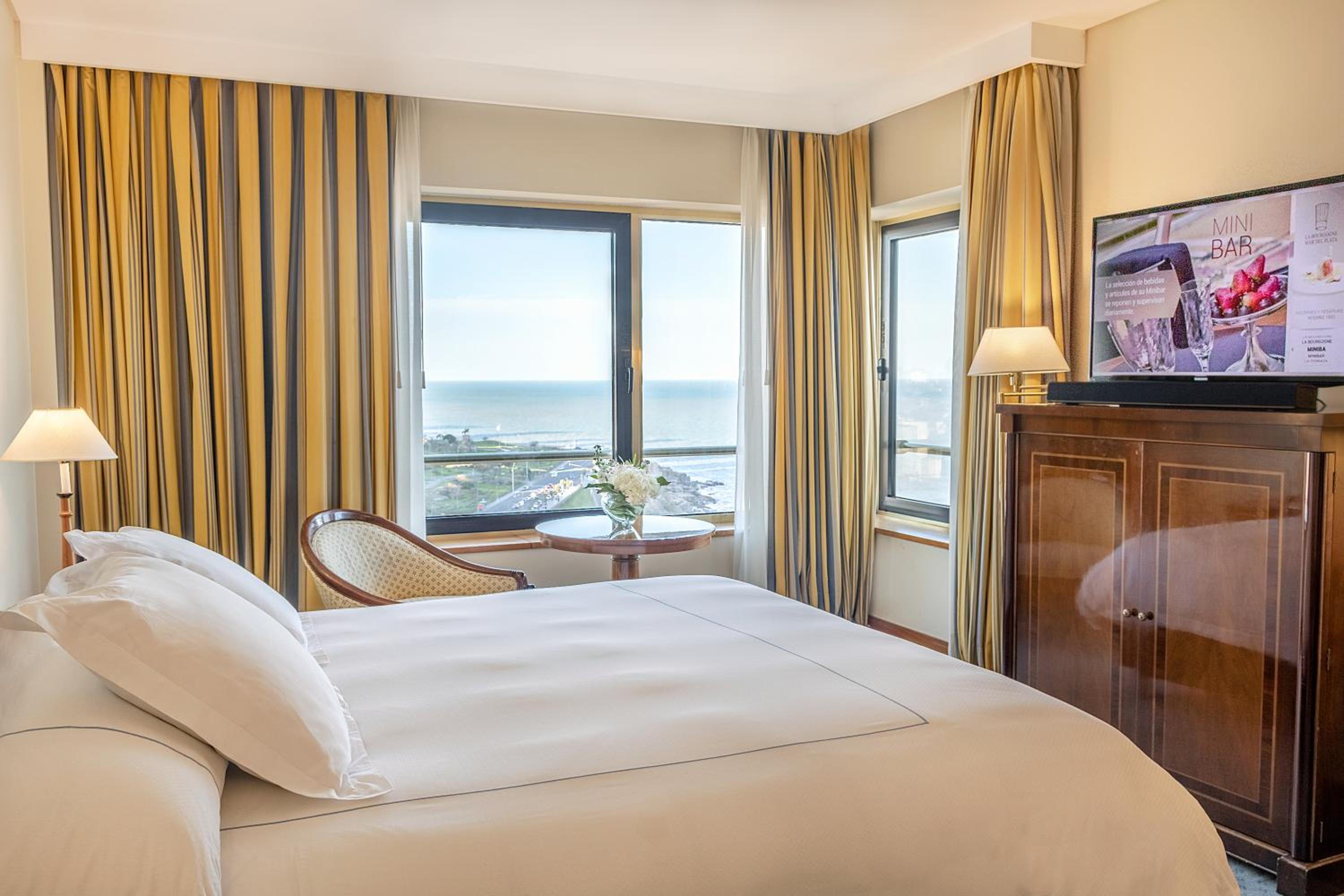 Superior Deluxe Double Room  photo 1