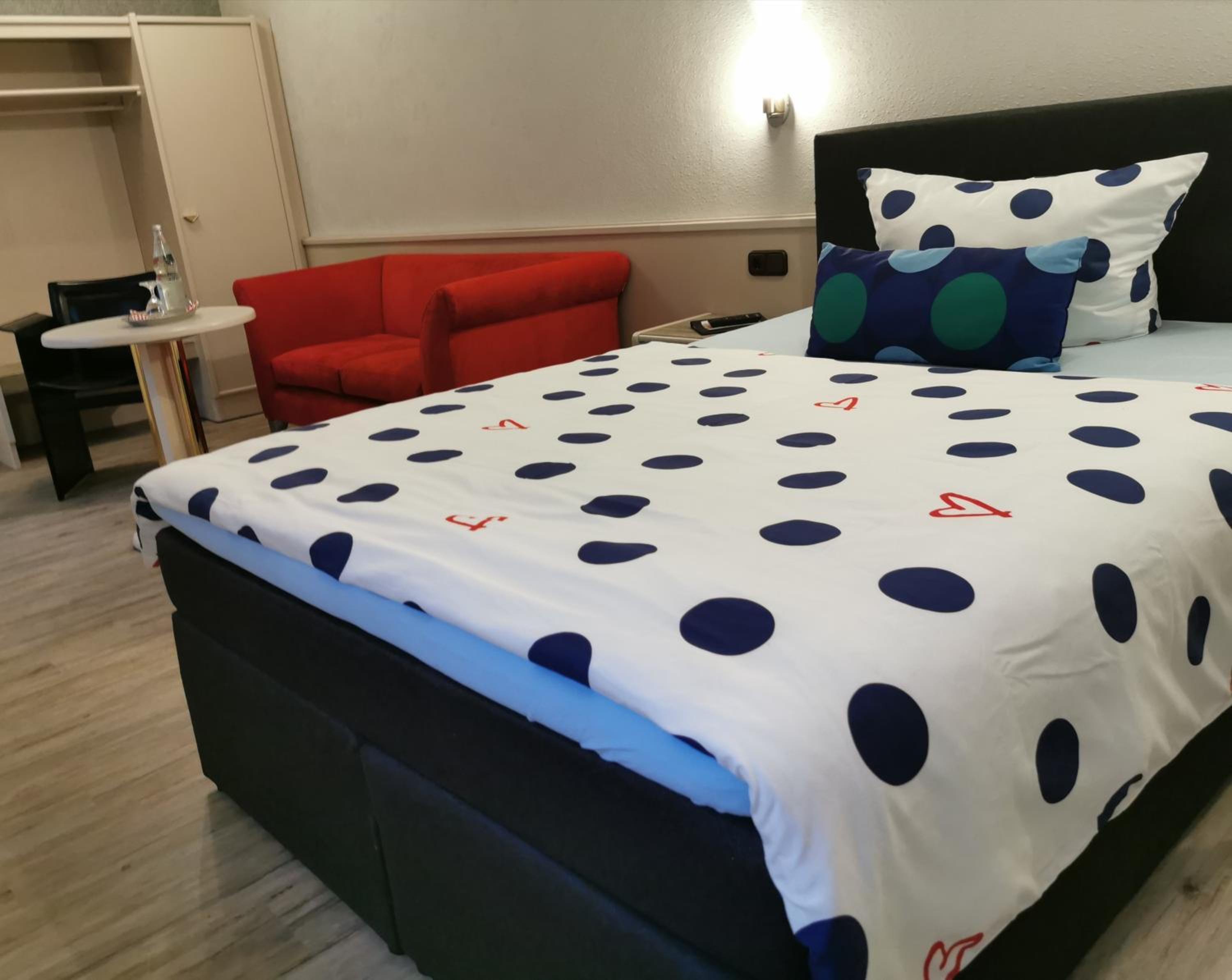 Budget Single Room photo 2