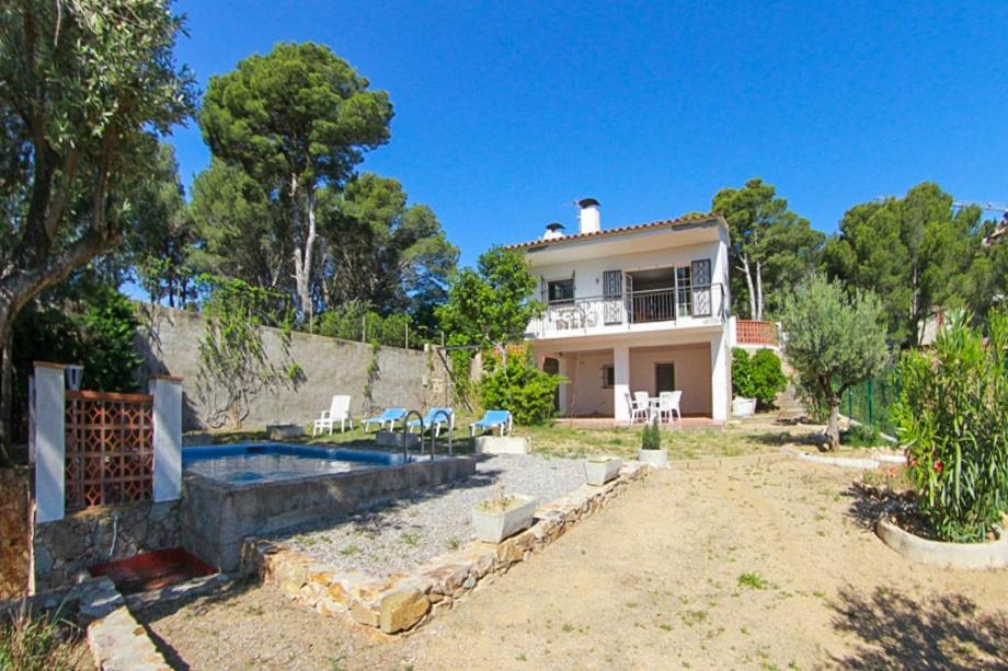 Villa with Private Pool photo 3