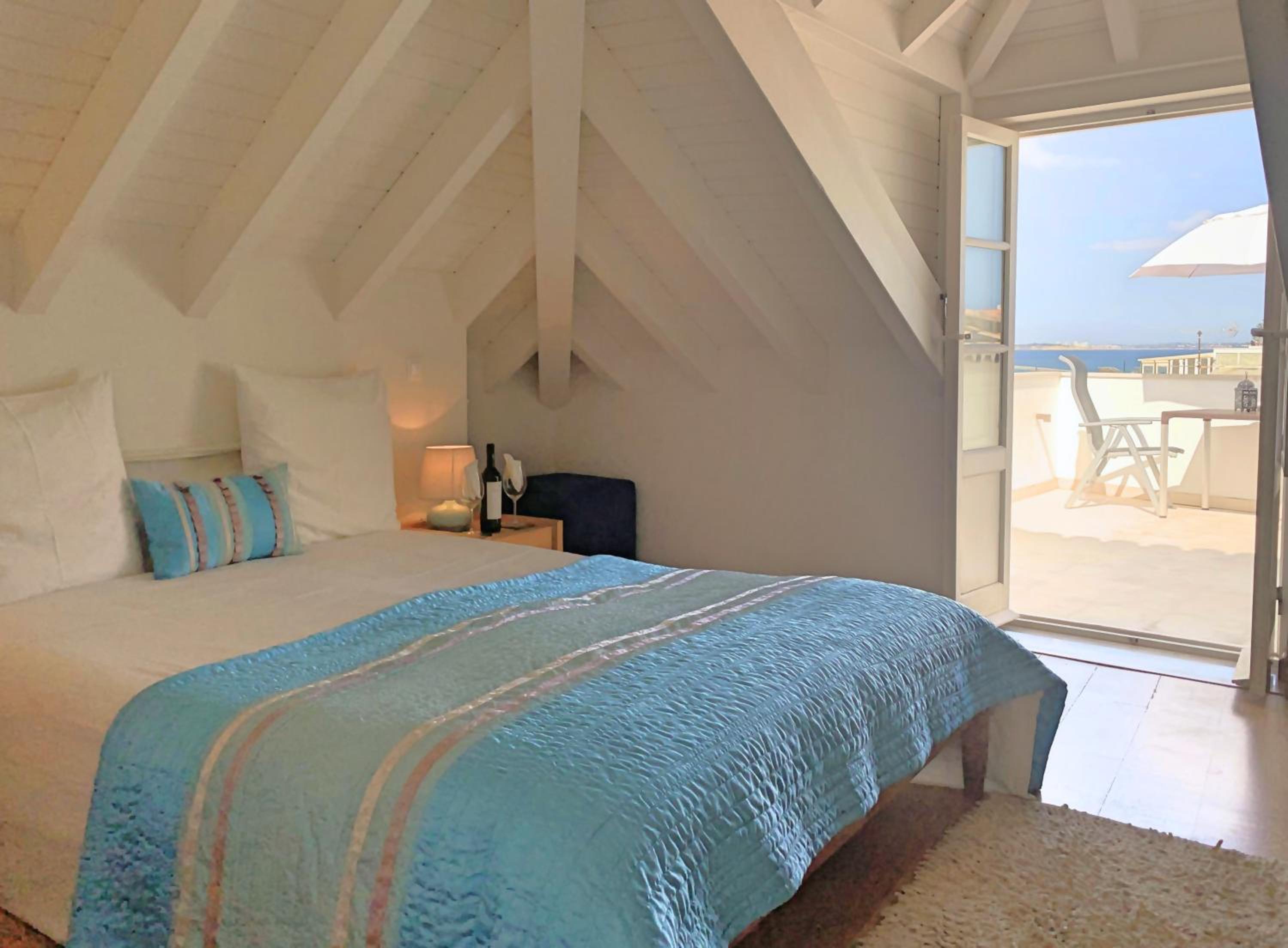 Double Room with Balcony and Sea View photo 3