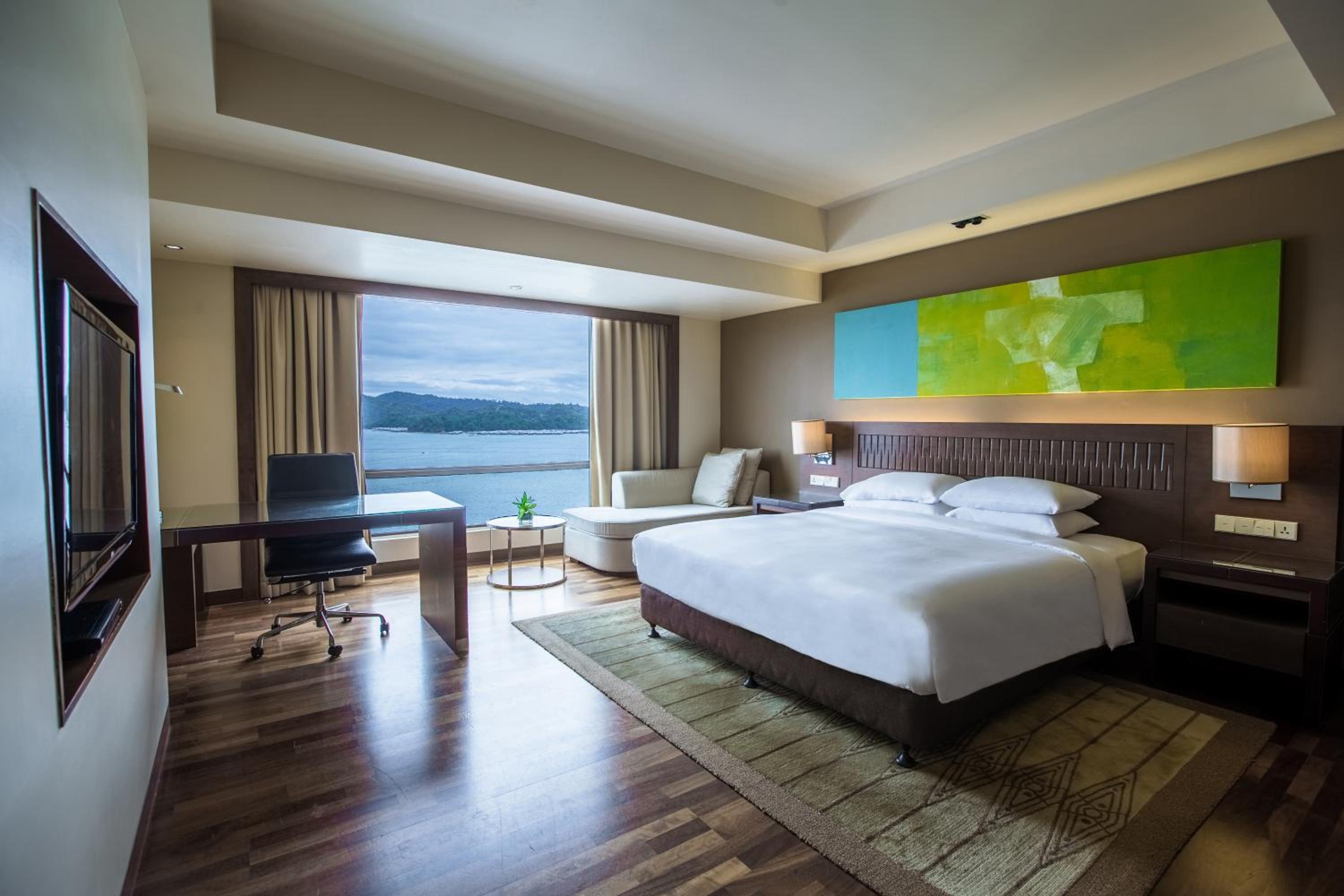 King Room with Sea View - Club Access - Photo 2