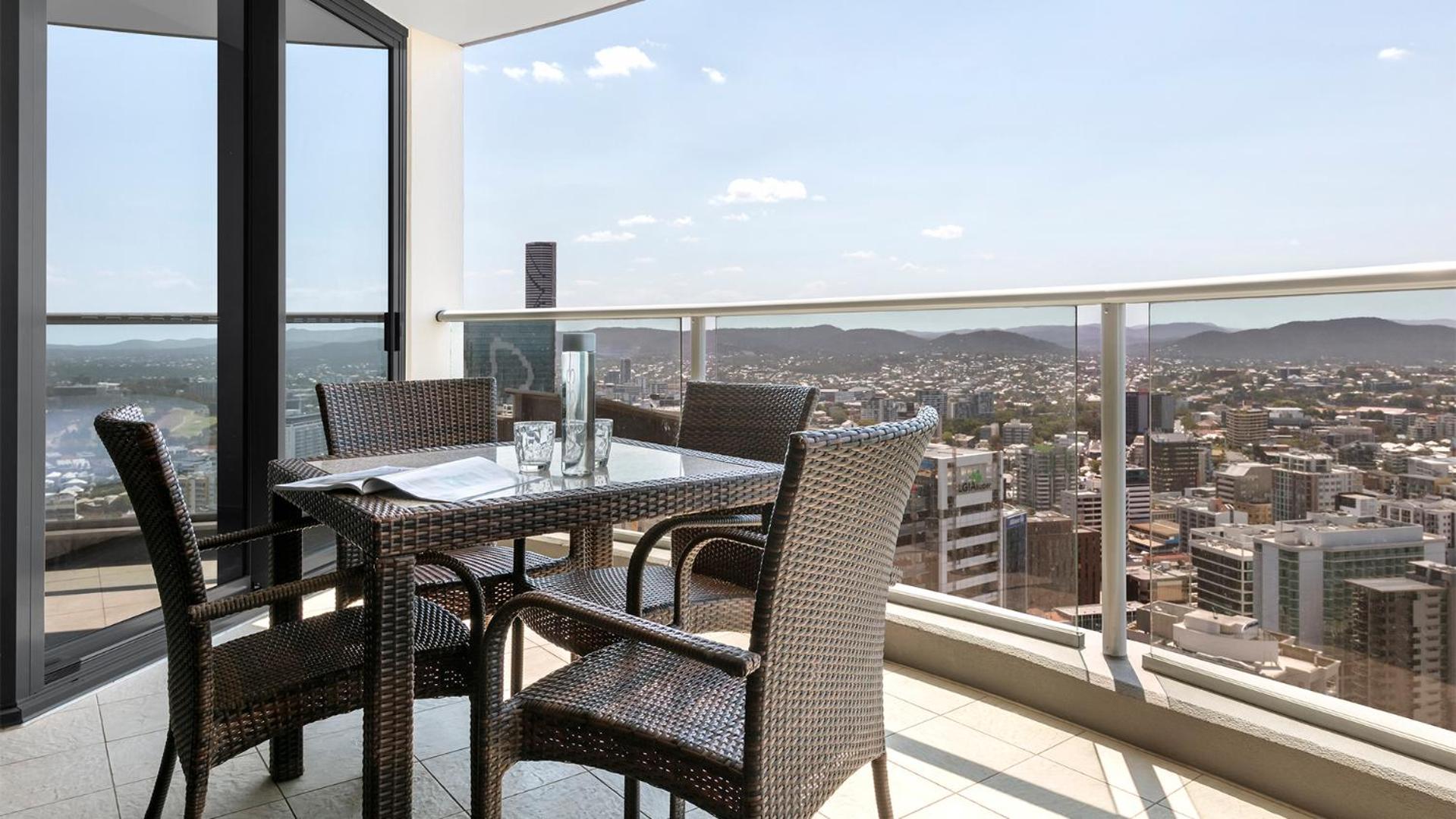 One-Bedroom Apartment - Photo 10