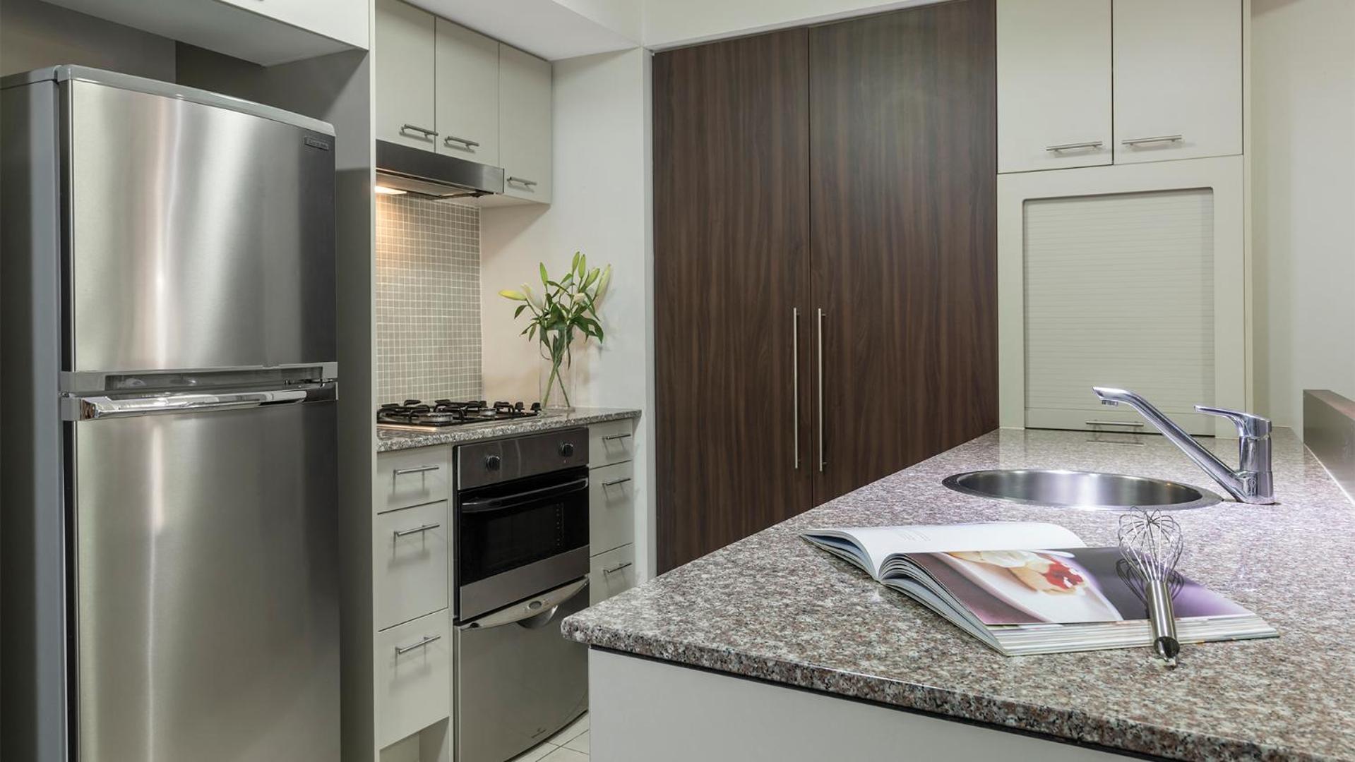 One-Bedroom Apartment - Photo 7