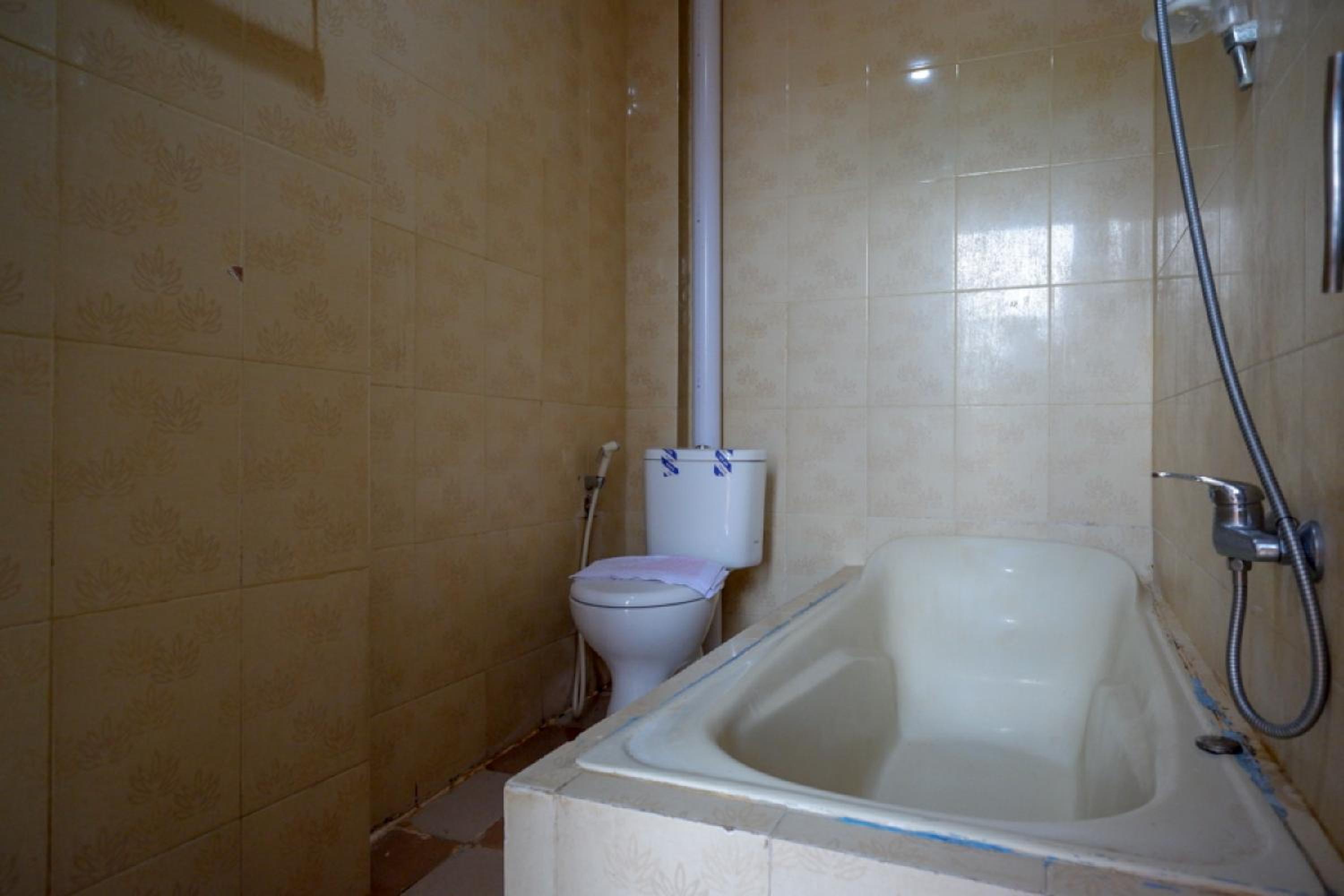 Deluxe Room - Photo 6