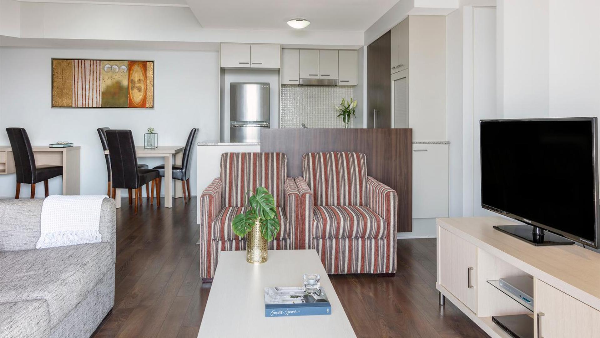 One-Bedroom Apartment - Photo 1