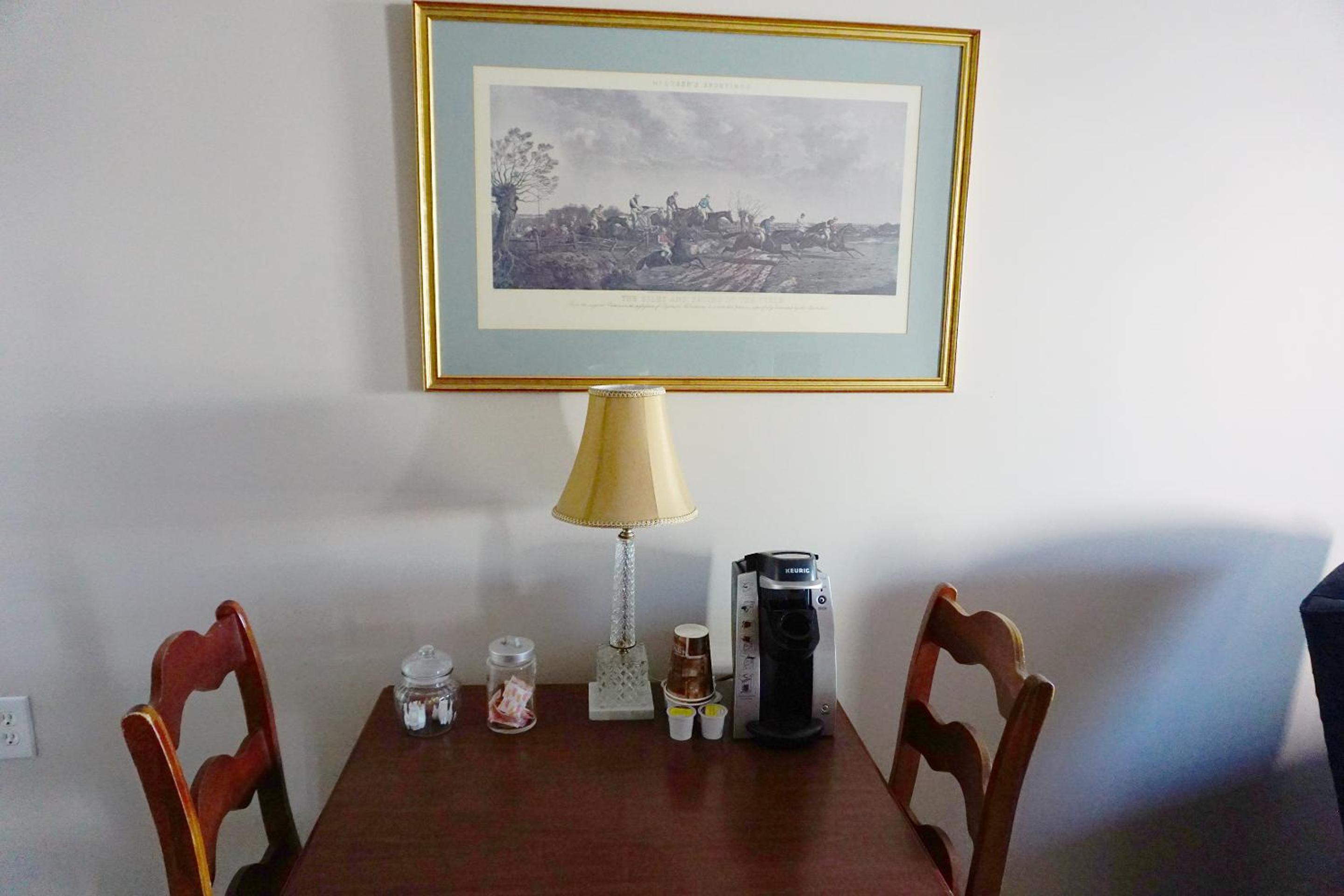 Premium Double Room with Two Double Beds and Kitchenette  photo 3
