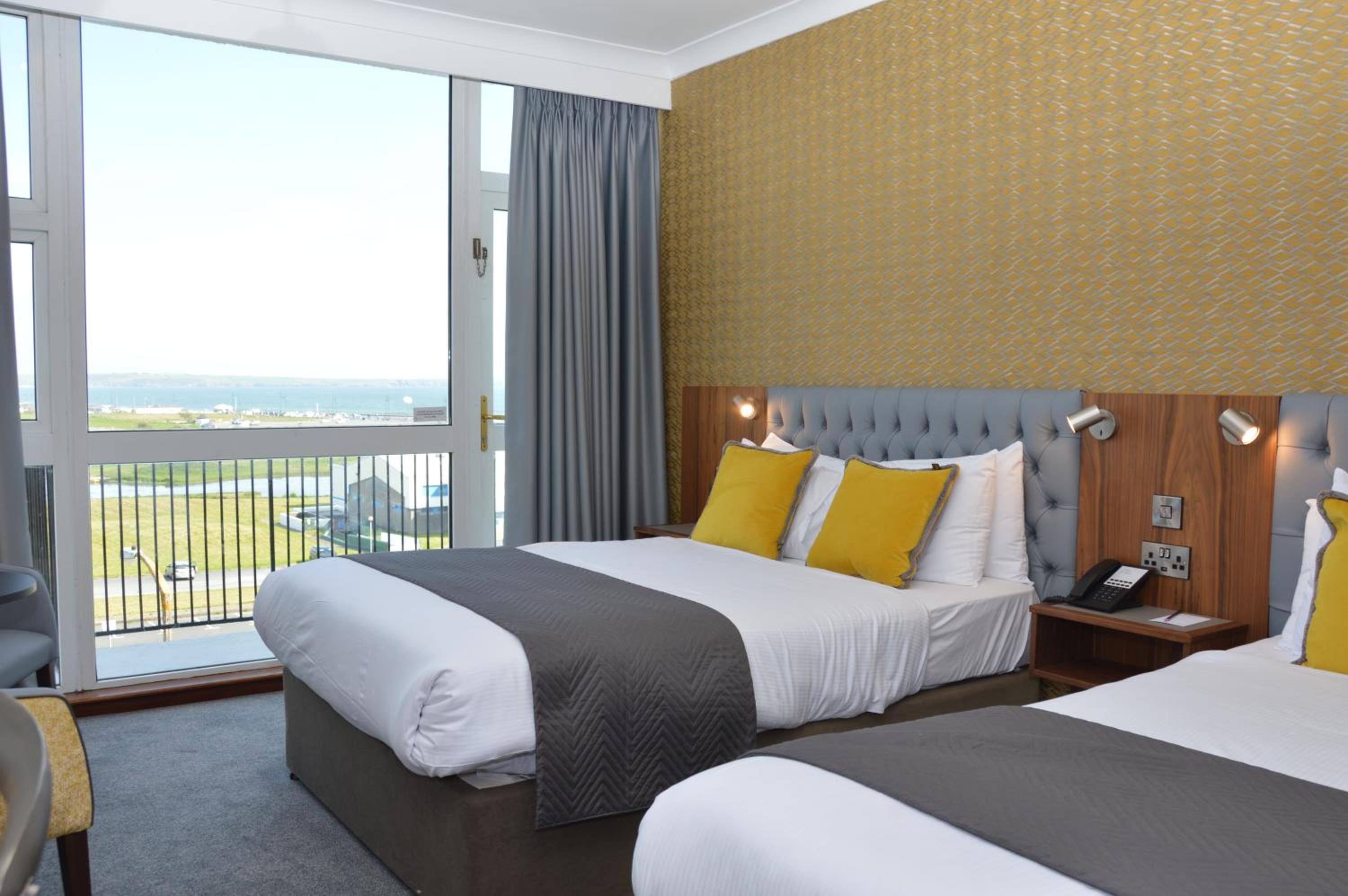 Superior Double or Twin Room with Sea View