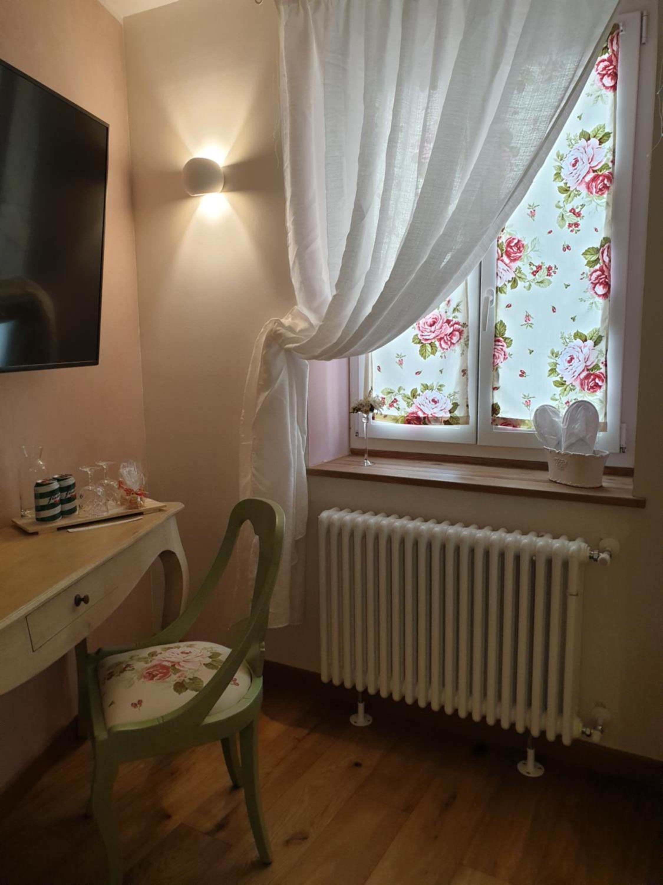 Deluxe Room - Photo 4