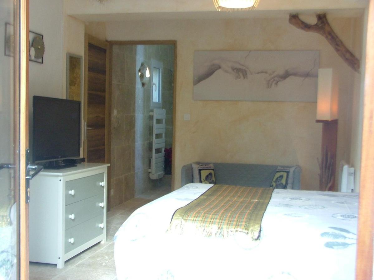 Double Room - Photo 31
