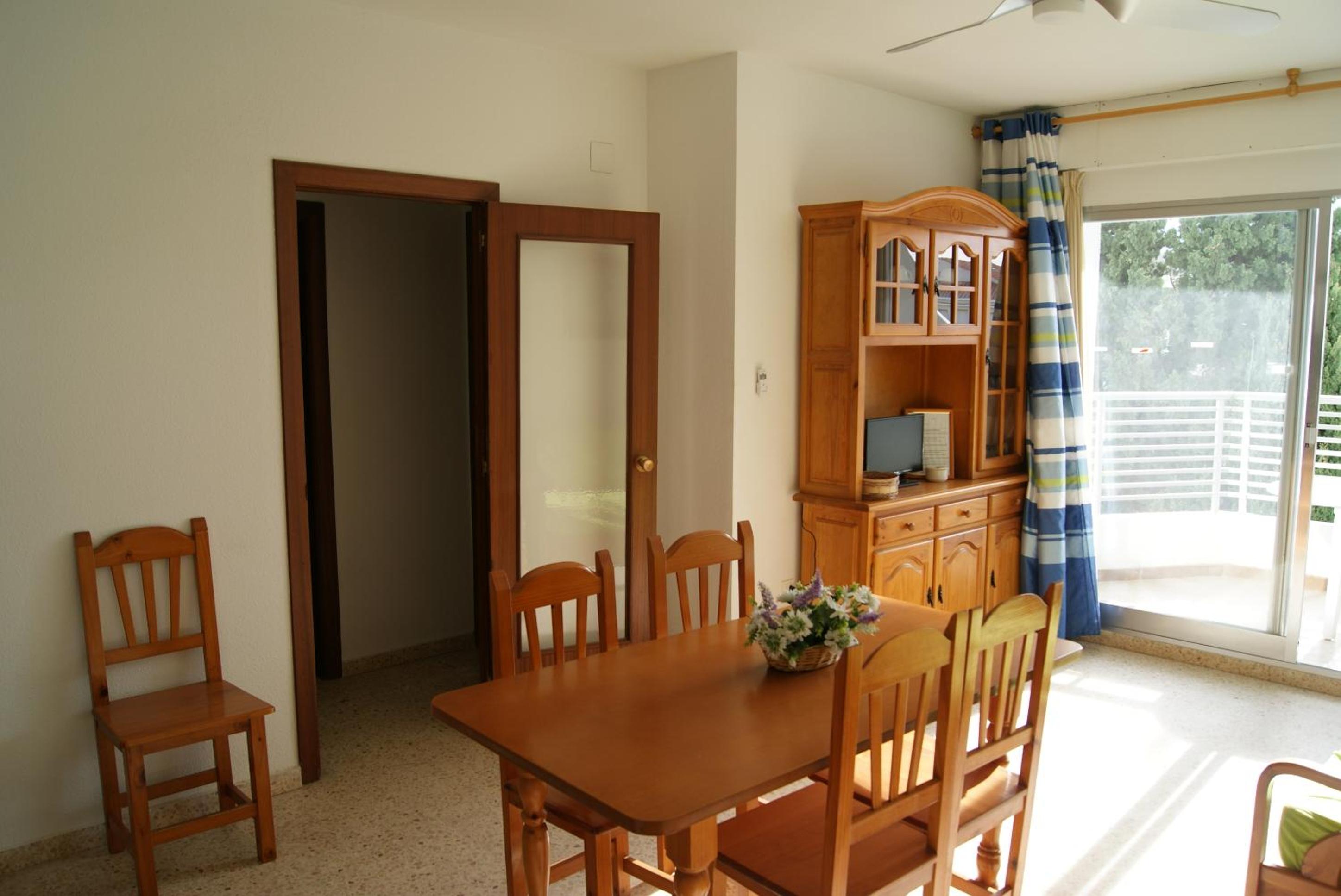 Two-Bedroom Apartment photo 3