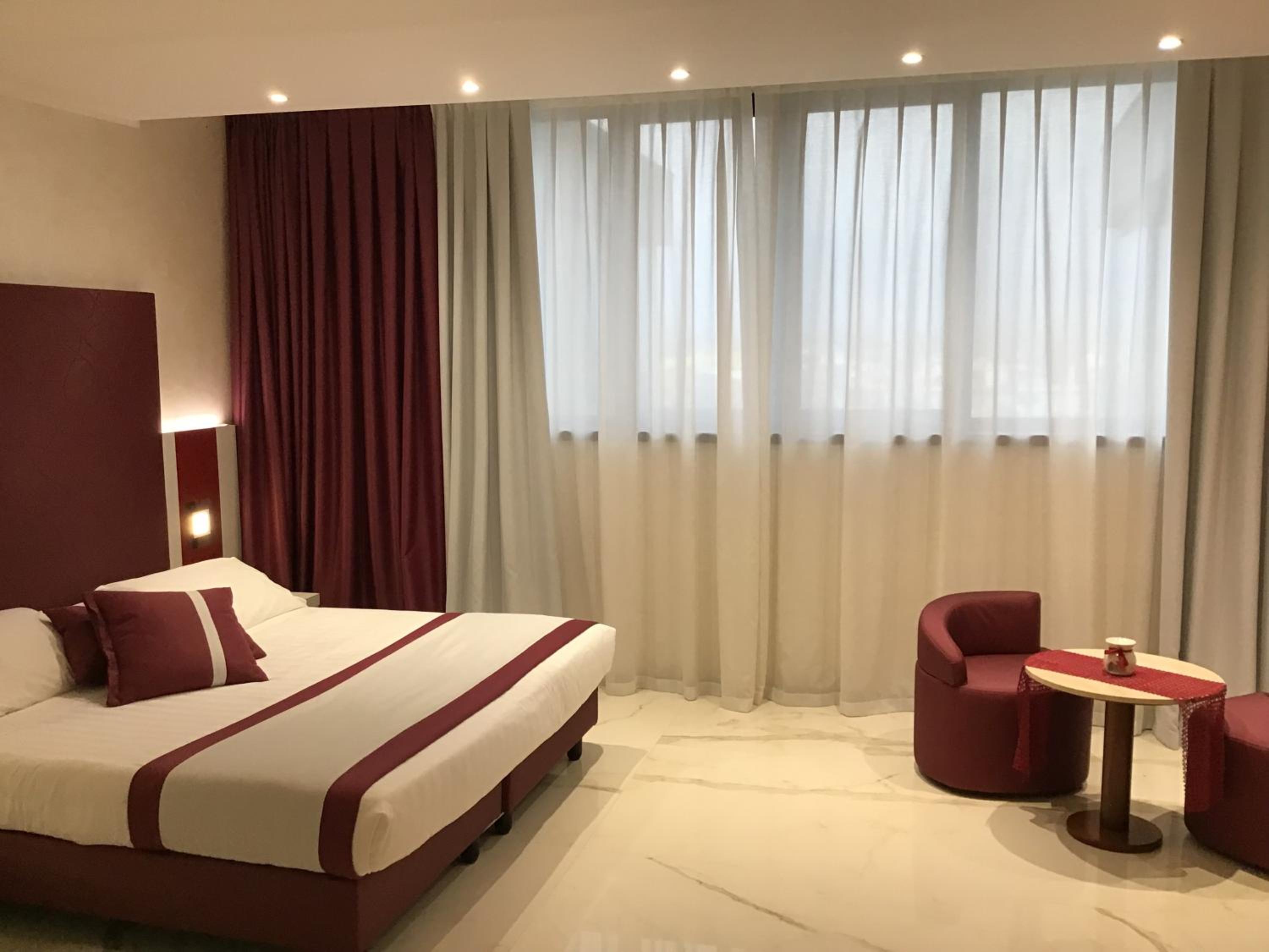 Junior Suite - Photo 5