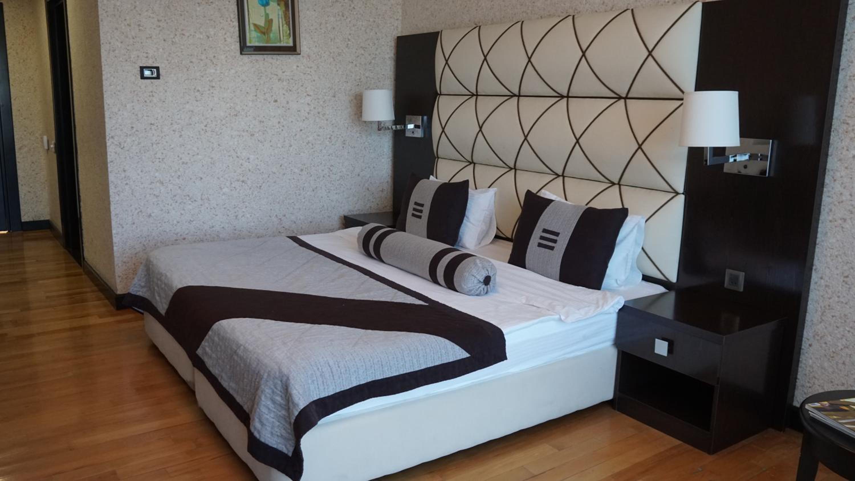 Deluxe Double Room photo 3