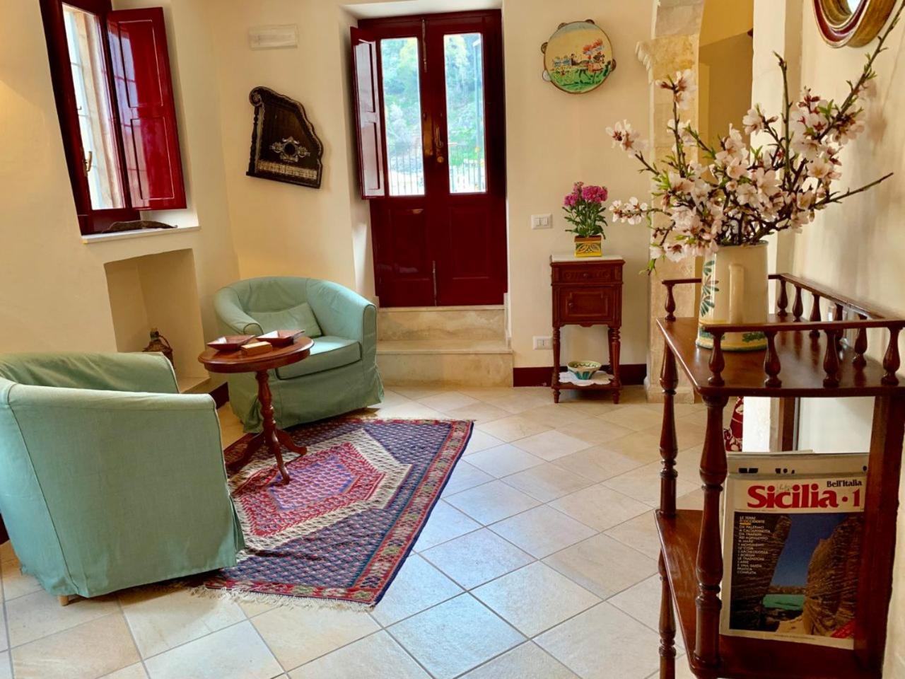 Apartment with Terrace photo 1