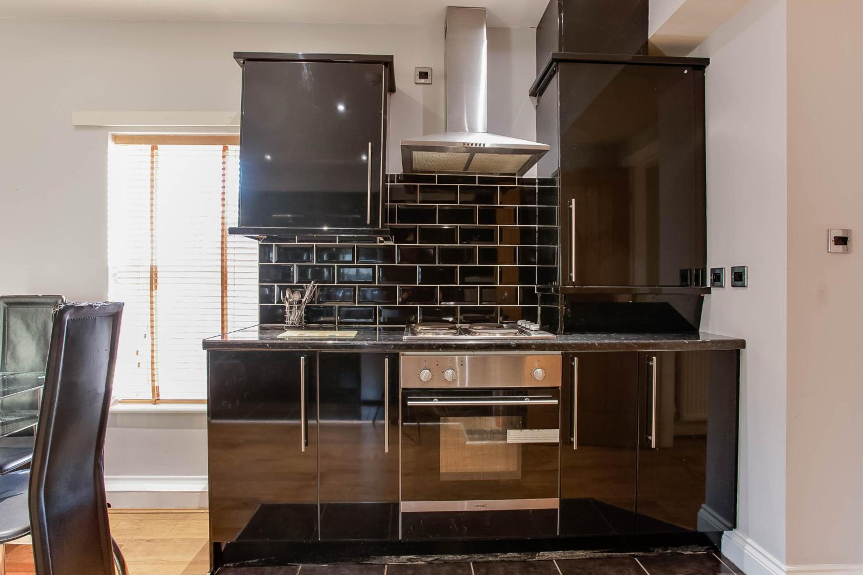 Two-Bedroom Apartment - Photo 14