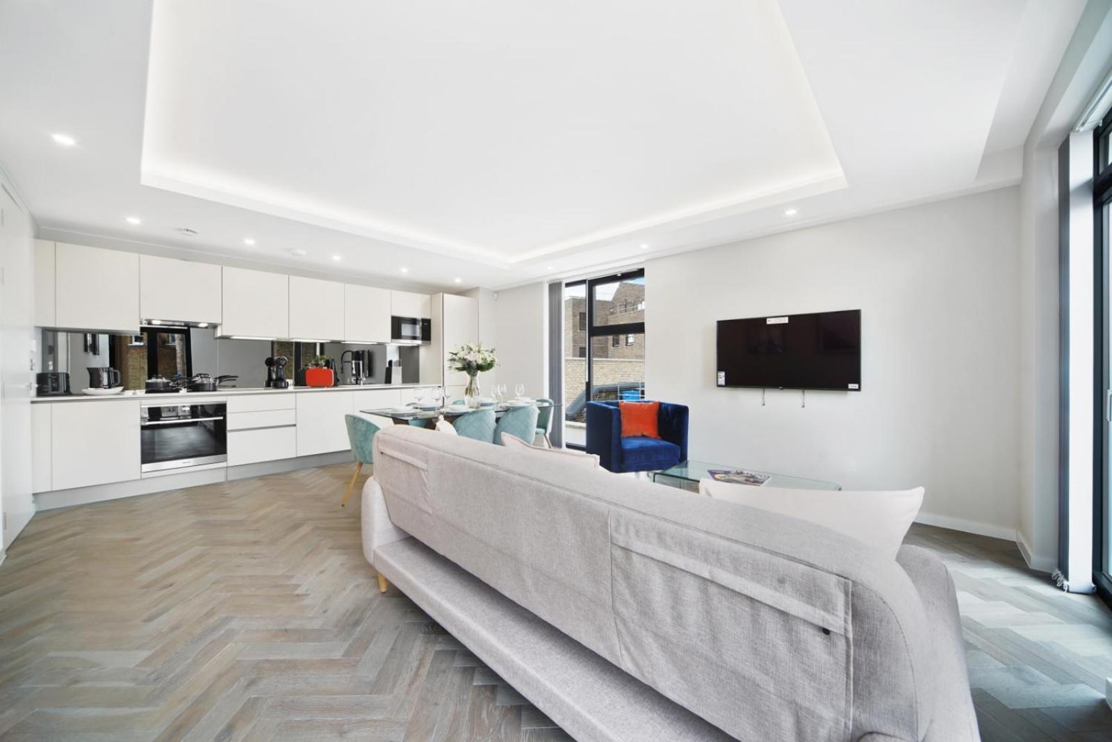 Two Bedroom Deluxe Apartment photo 3