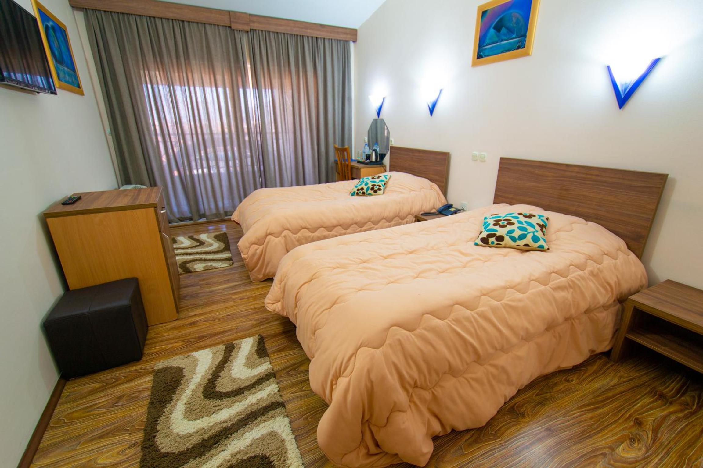 Standard Double or Twin Room with Balcony photo 2
