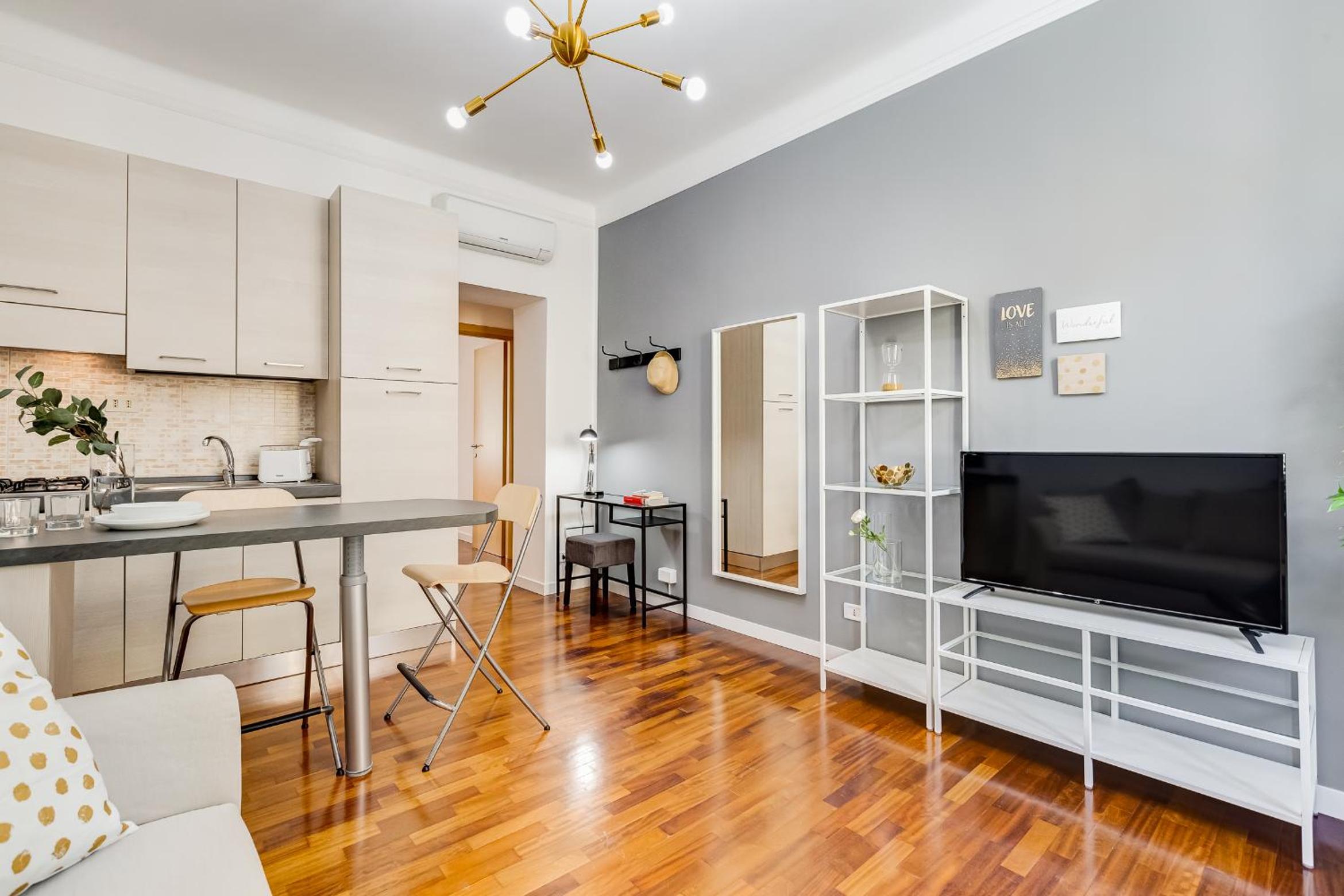 One-Bedroom Apartment