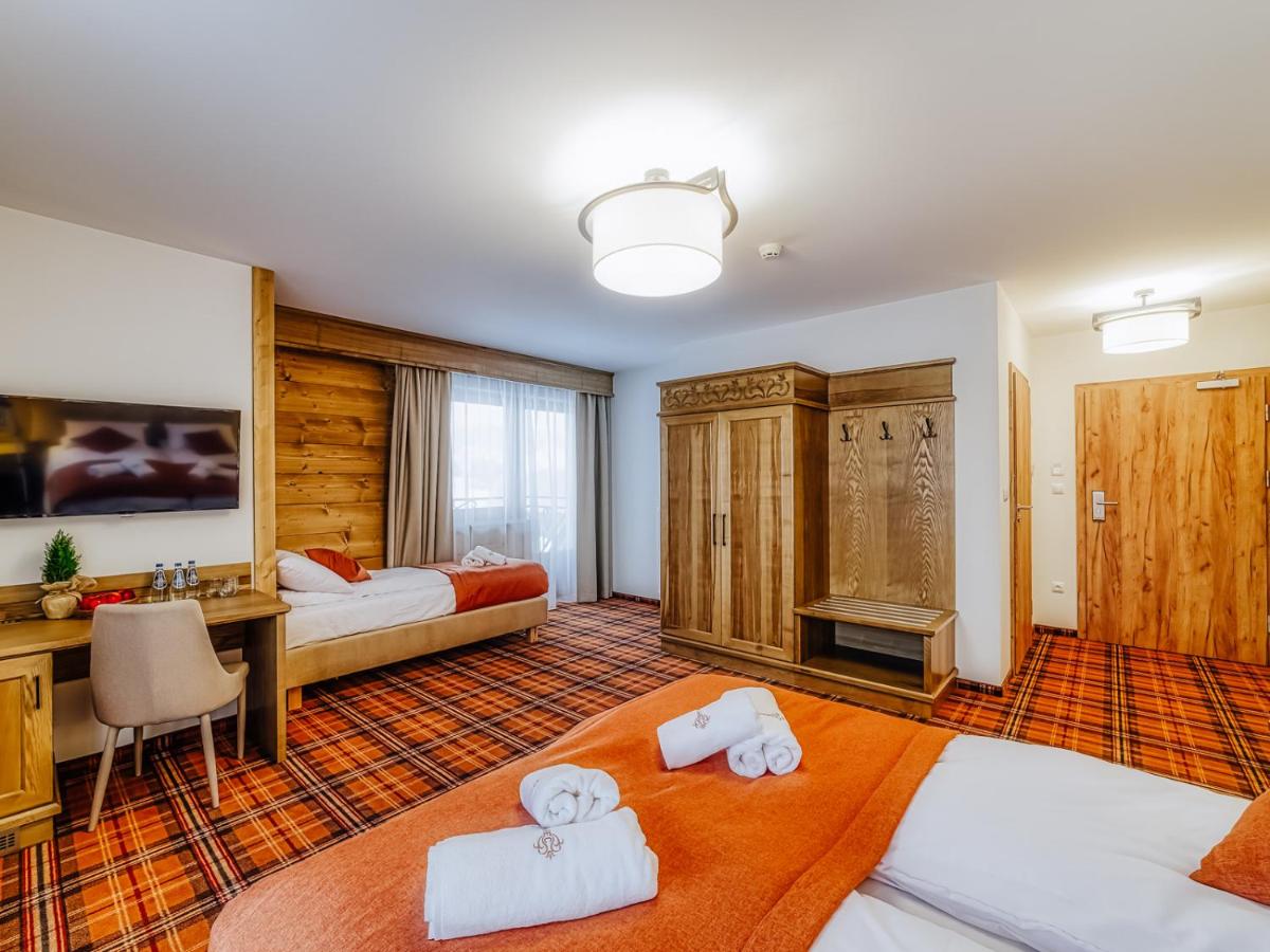 Triple Room with Balcony photo 1