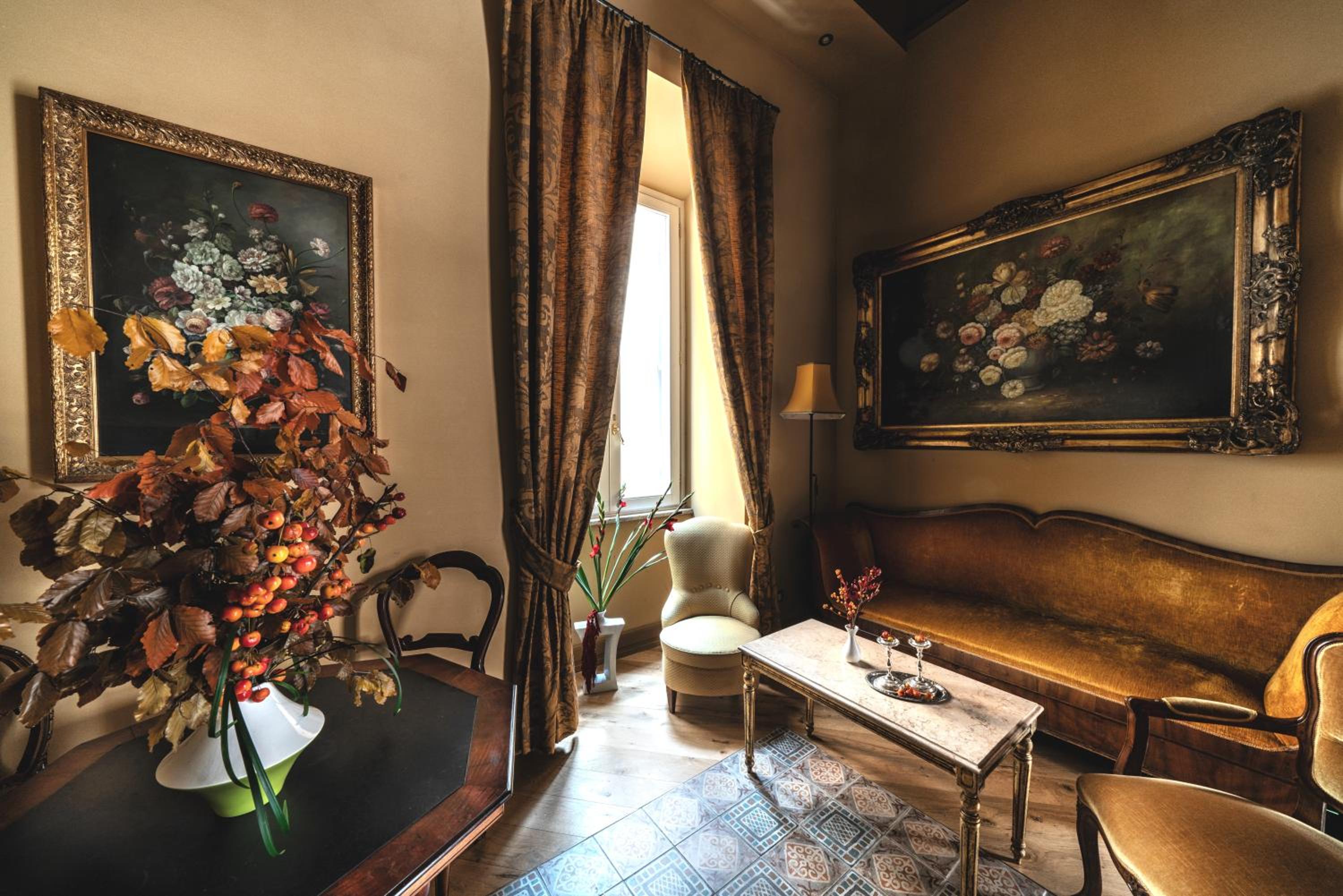 Deluxe Suite photo 3
