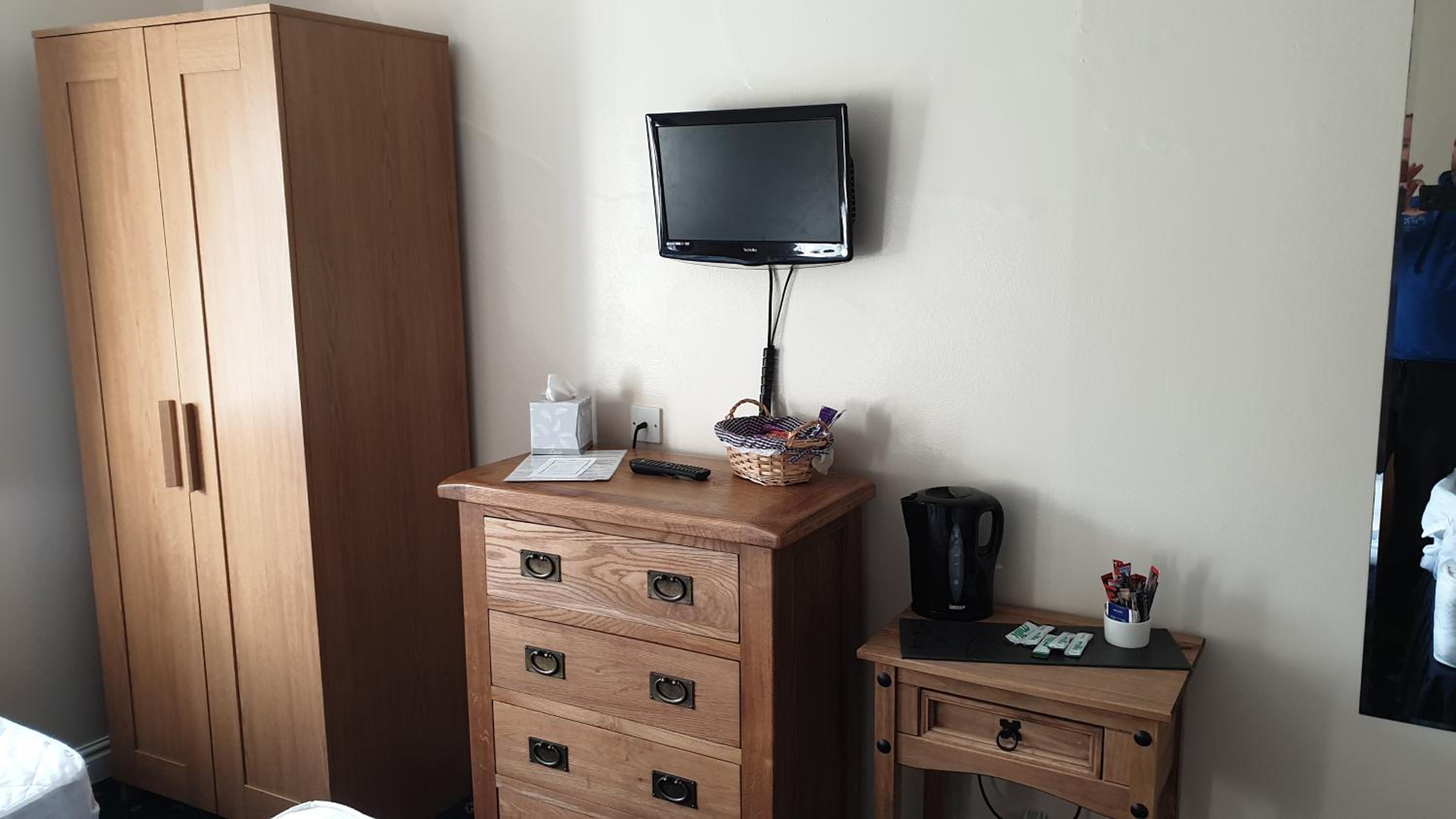 Triple Room With Bathroom photo 1