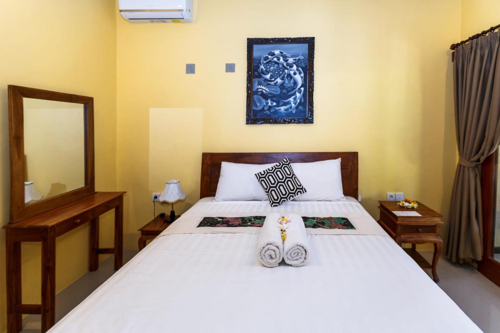 Double Room with Private Bathroom - Photo 1